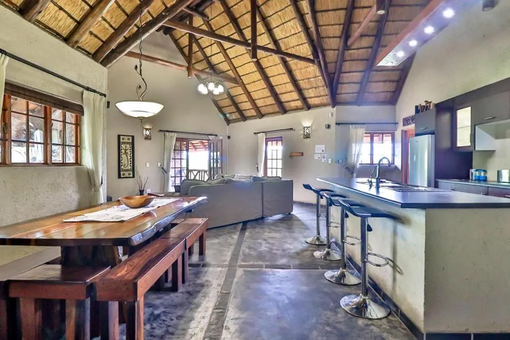 Dining area in Kruger Escape - Solar System