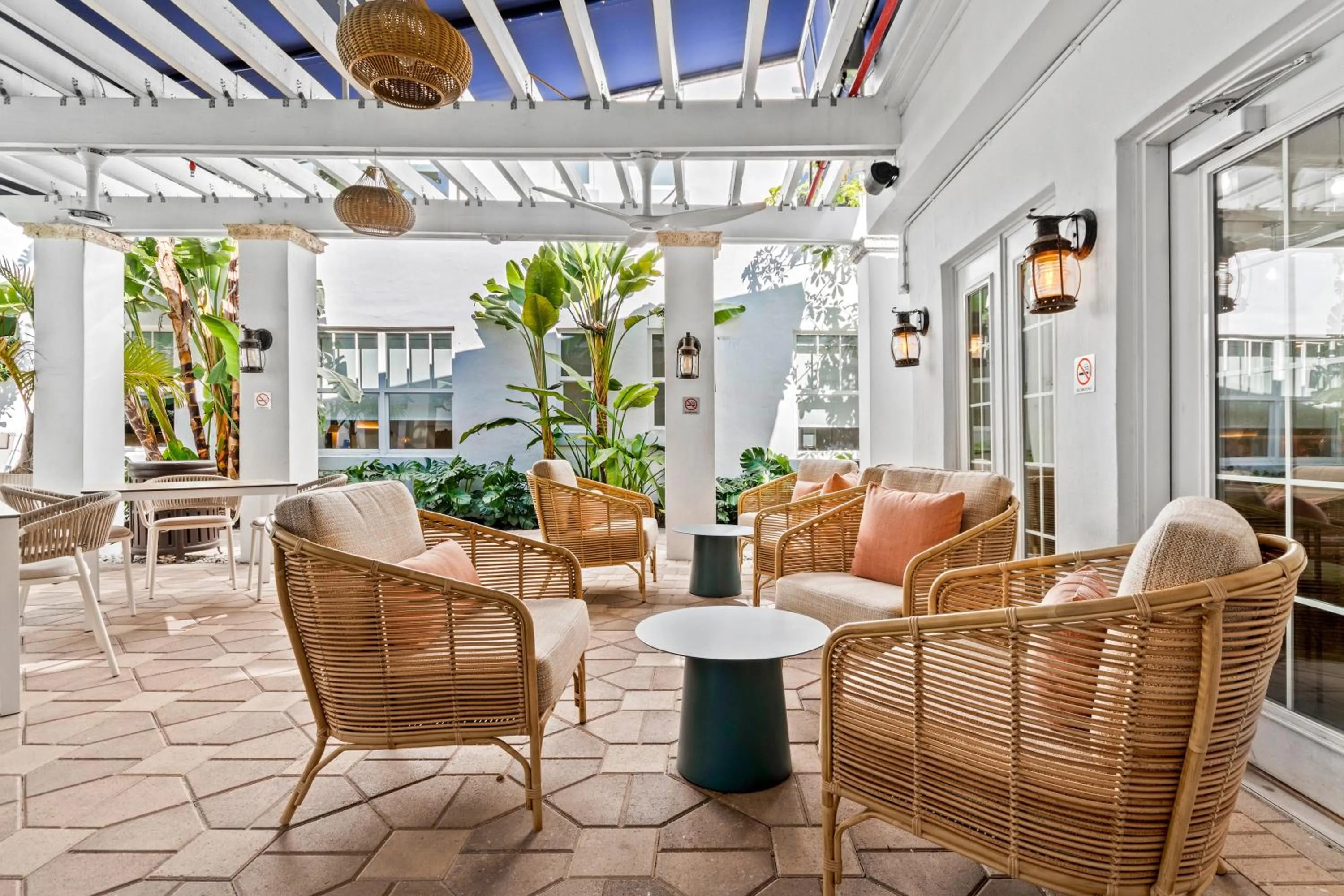 Patio in Aloha Fridays