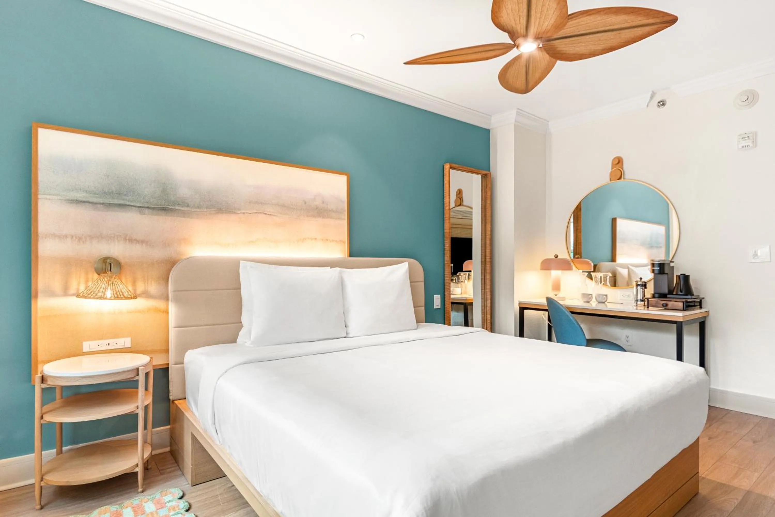 Bed in Aloha Fridays