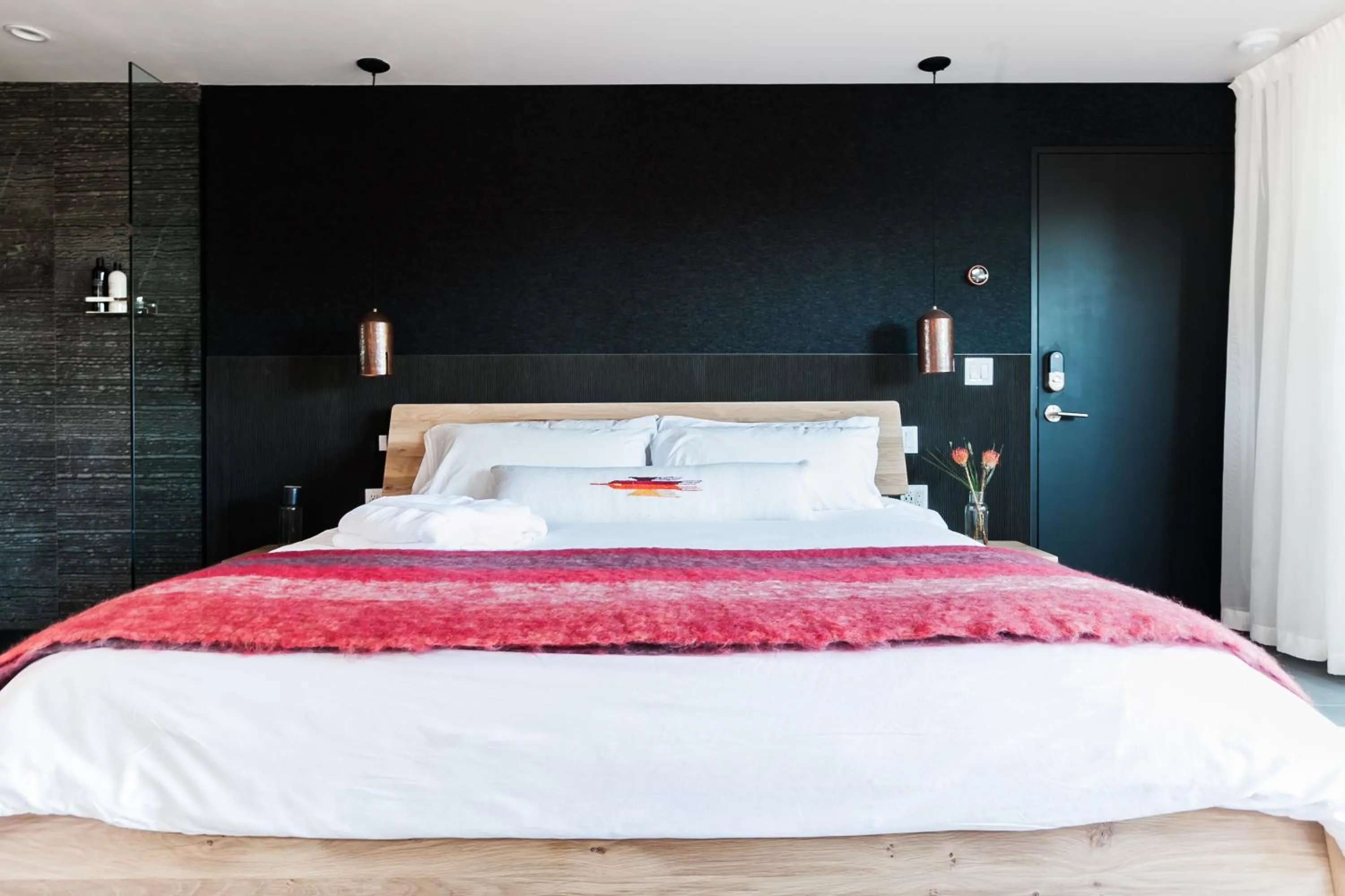 Bed in Twelve Senses Retreat