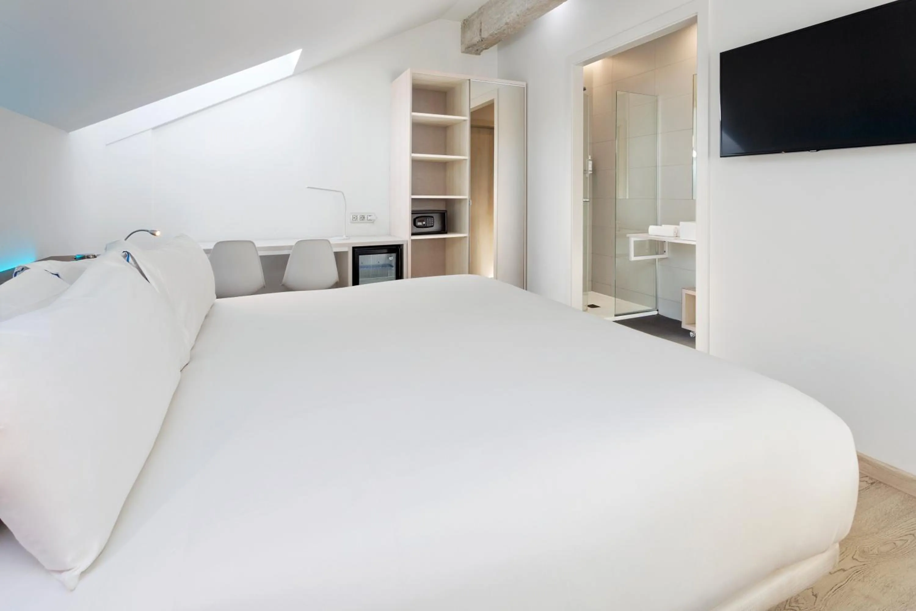 Bed in B&B HOTELS Donostia San Sebastián Aeropuerto