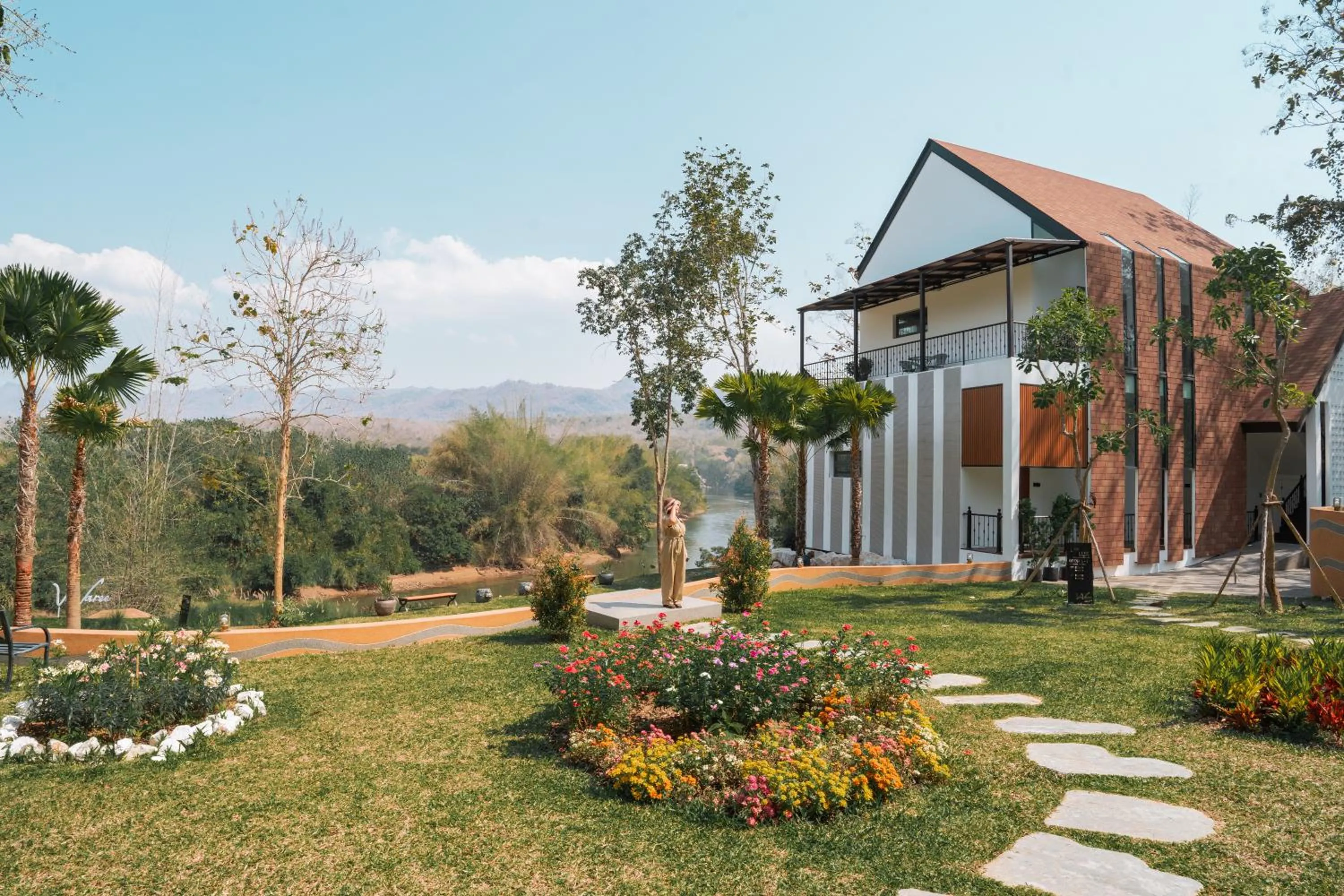 VeeVaree Riverkwai Resort