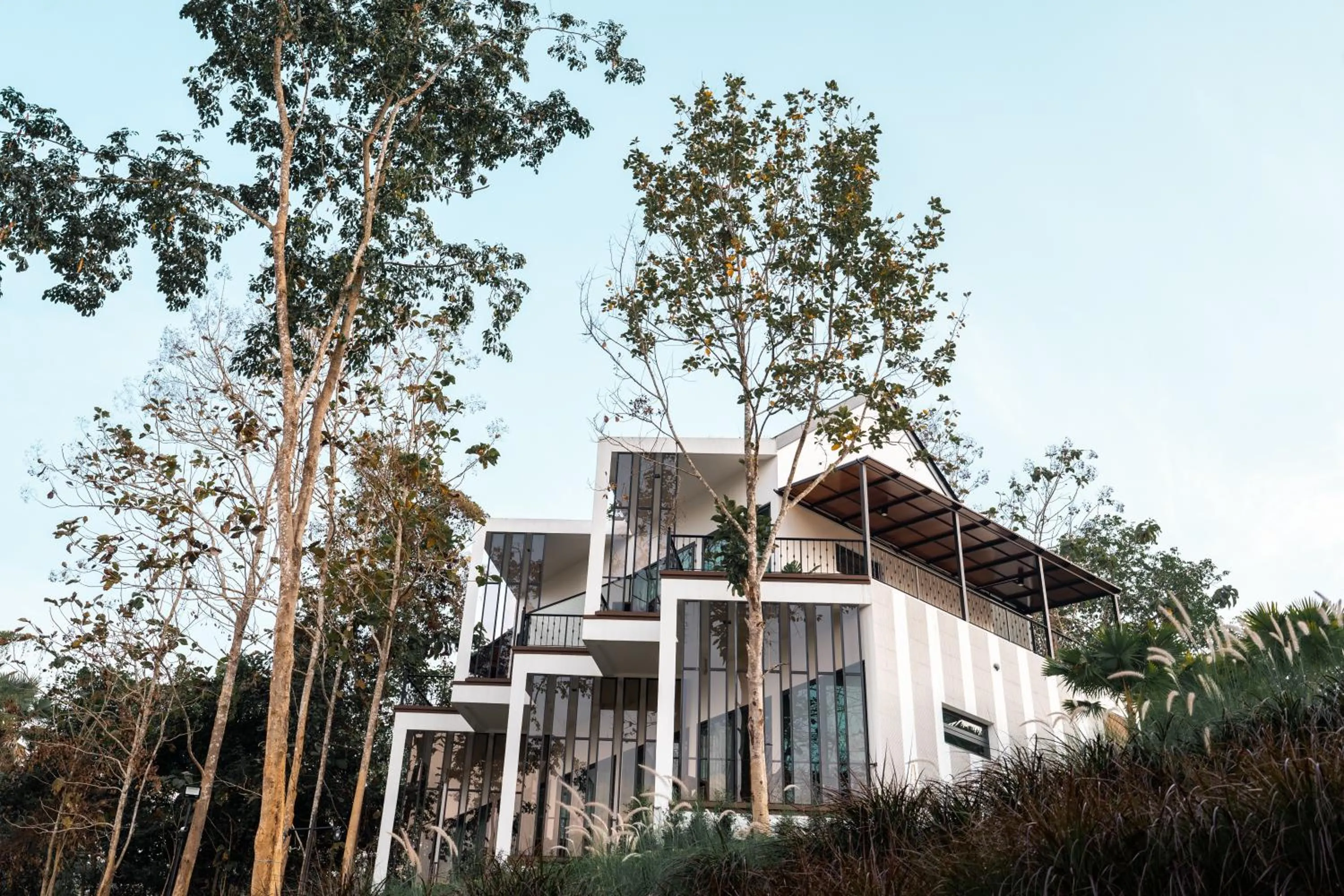 VeeVaree Riverkwai Resort