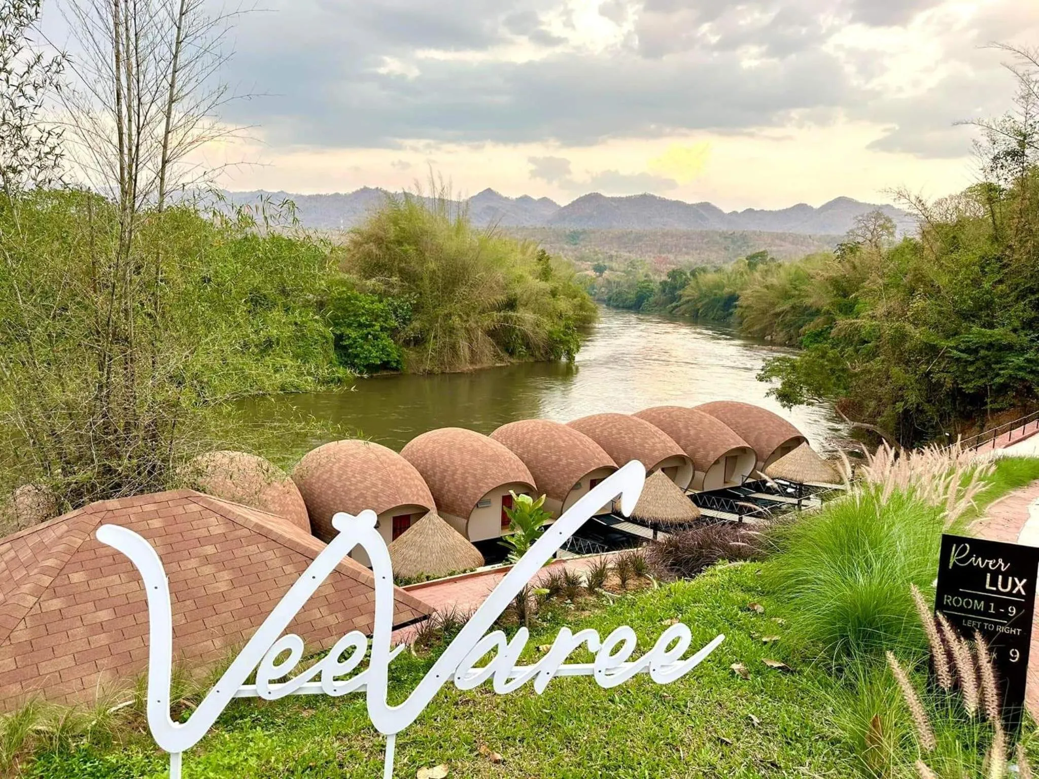 VeeVaree Riverkwai Resort