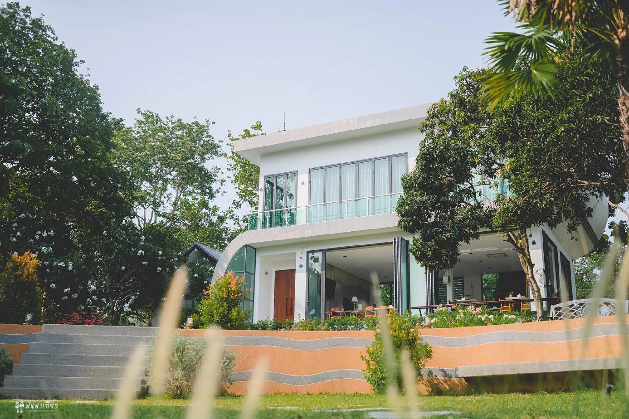 Restaurant/places to eat in VeeVaree Riverkwai Resort