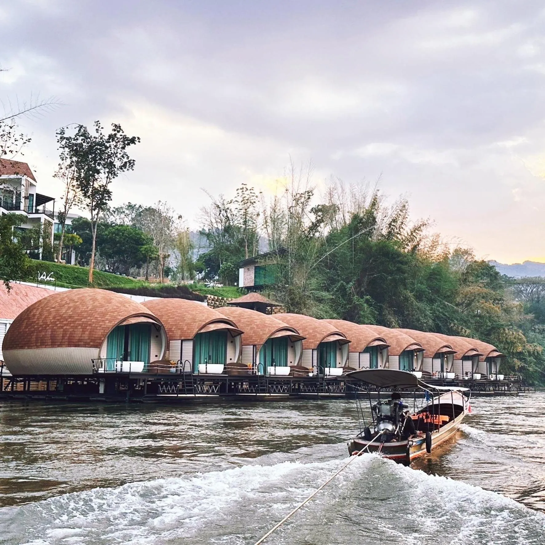 VeeVaree Riverkwai Resort