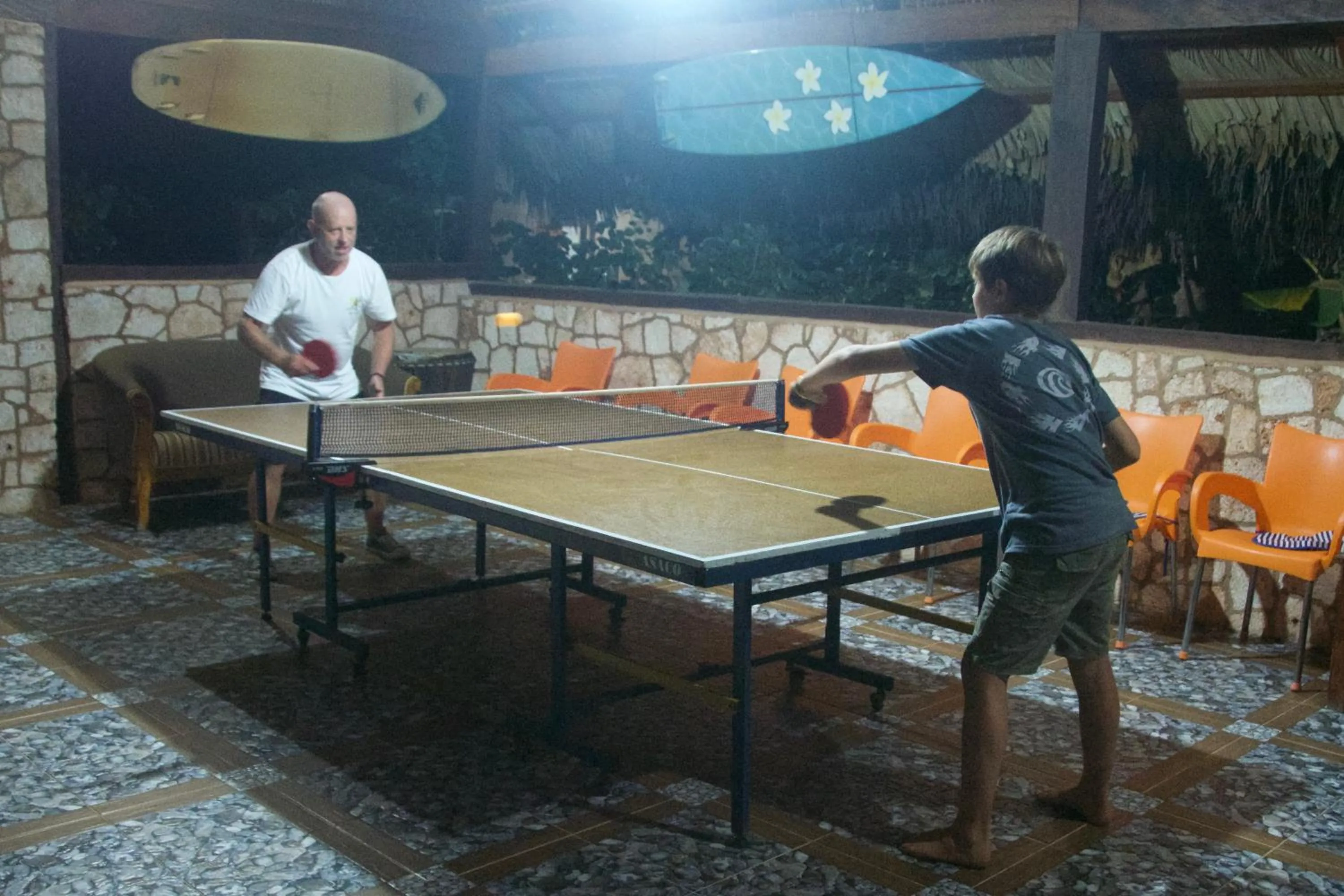 Game Room in Rote Surf Resort - Lualemba Bungalows