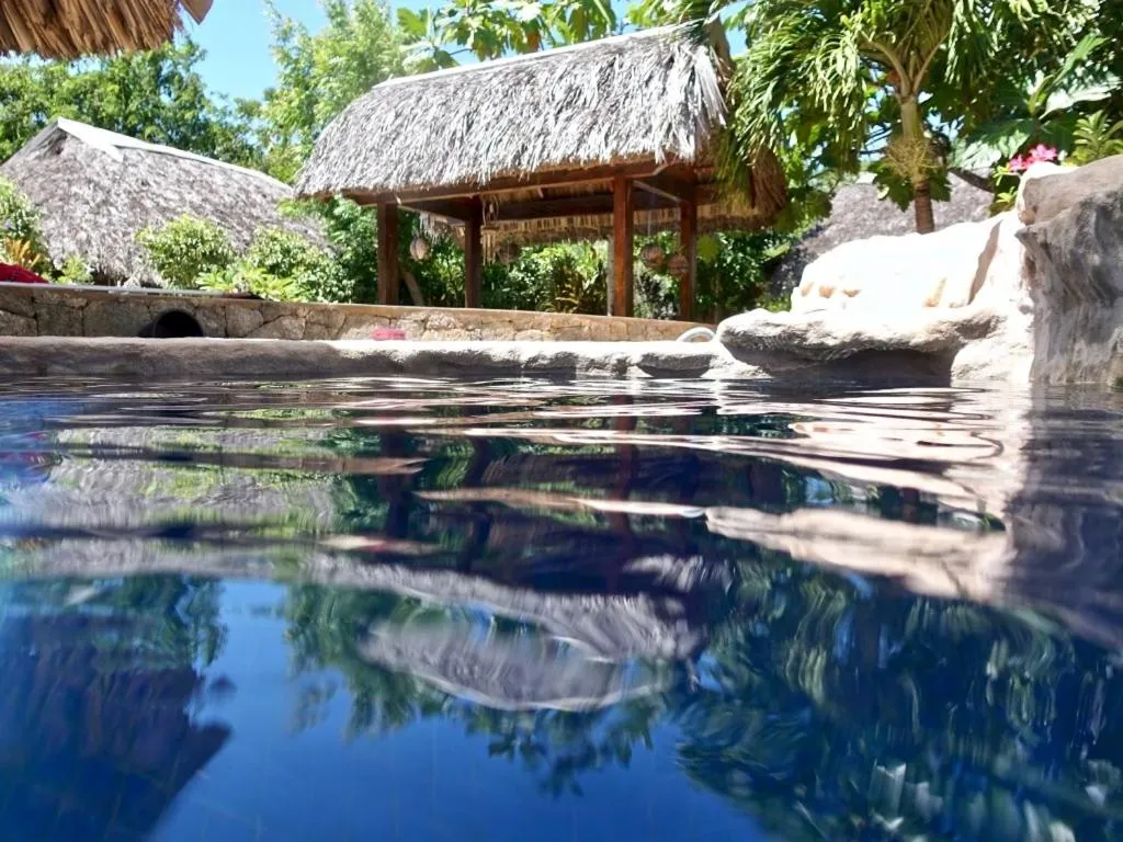 Natural landscape in Rote Surf Resort - Lualemba Bungalows