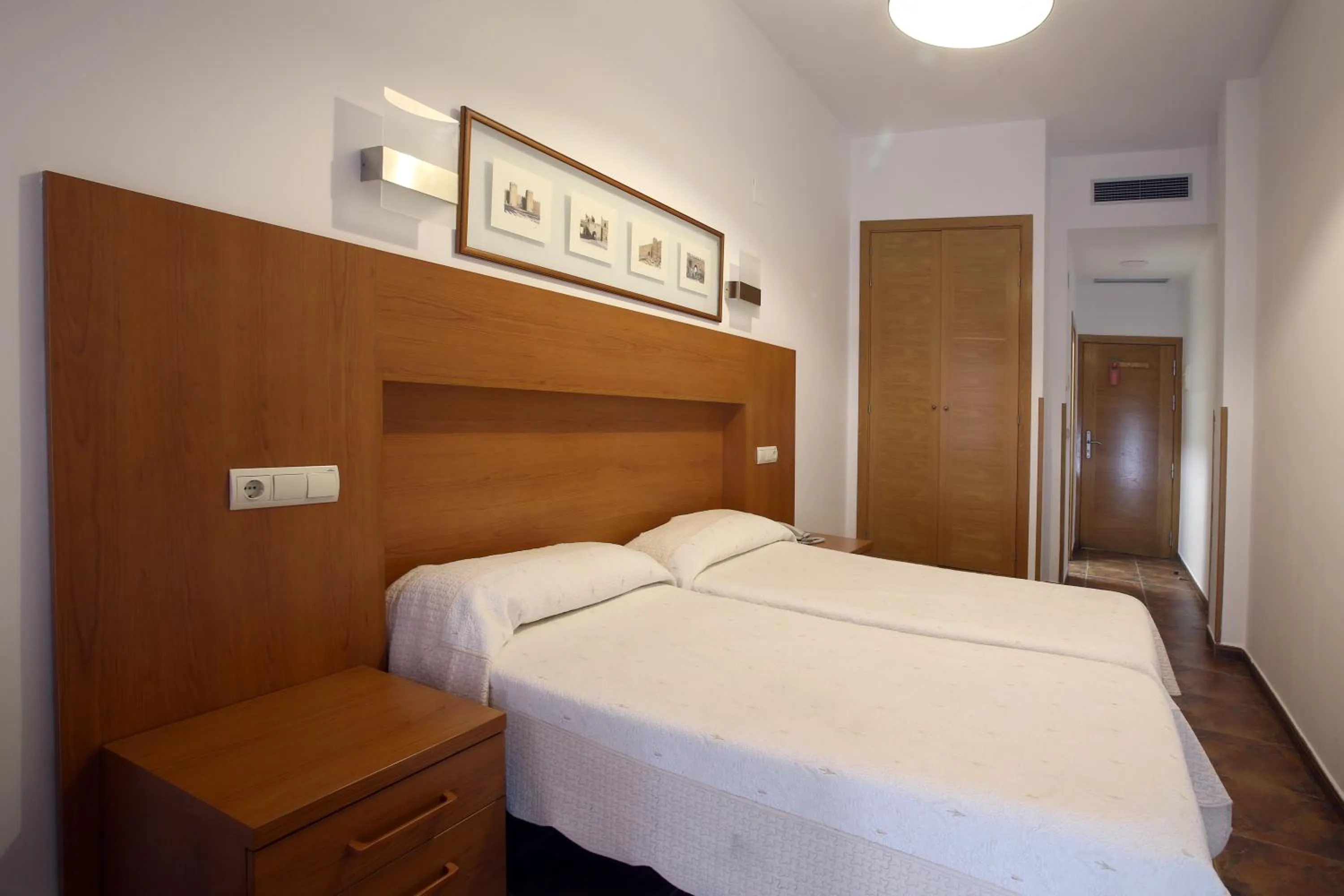 Bed in Hotel Las Murallas