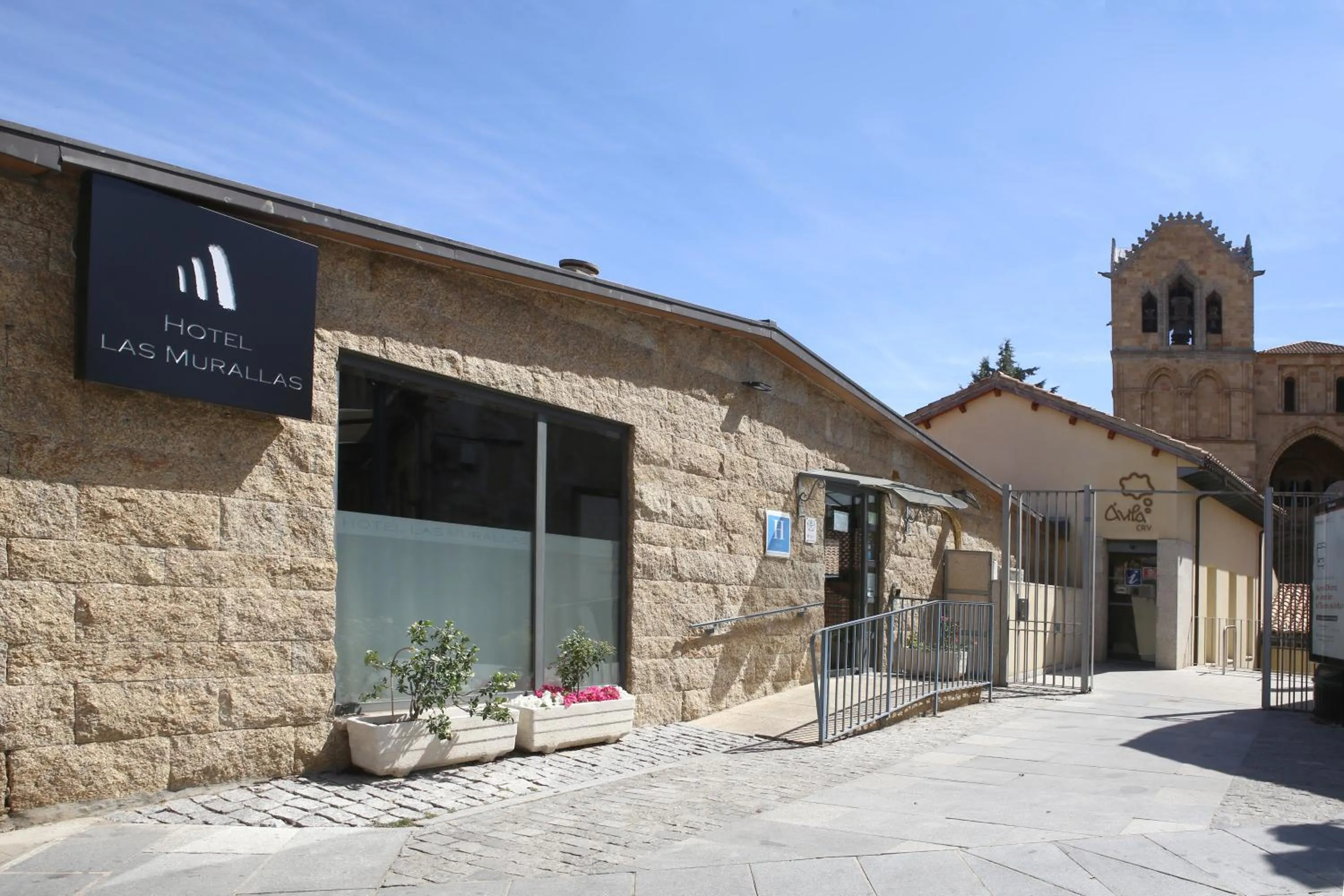 Property building in Hotel Las Murallas