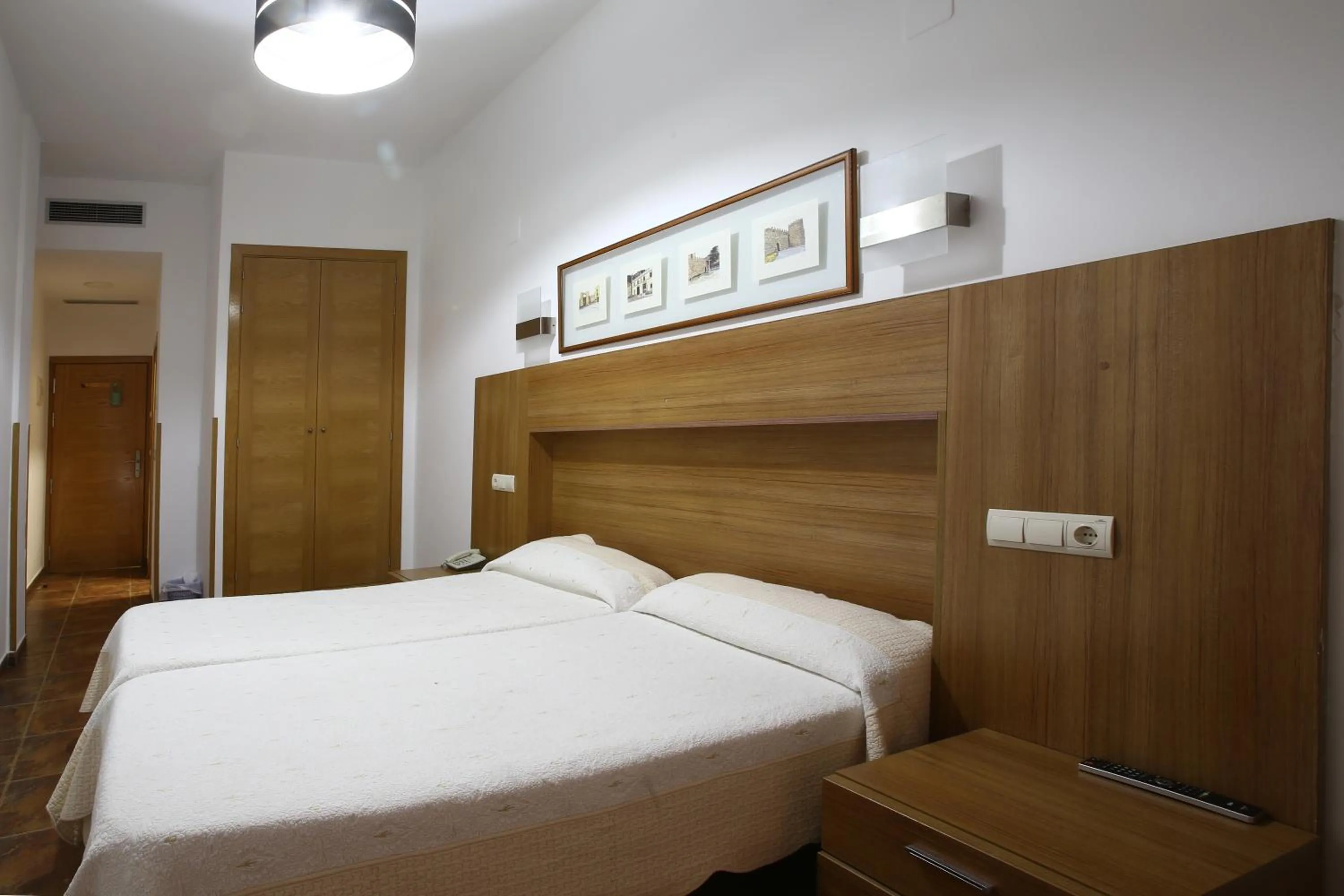 Bed in Hotel Las Murallas