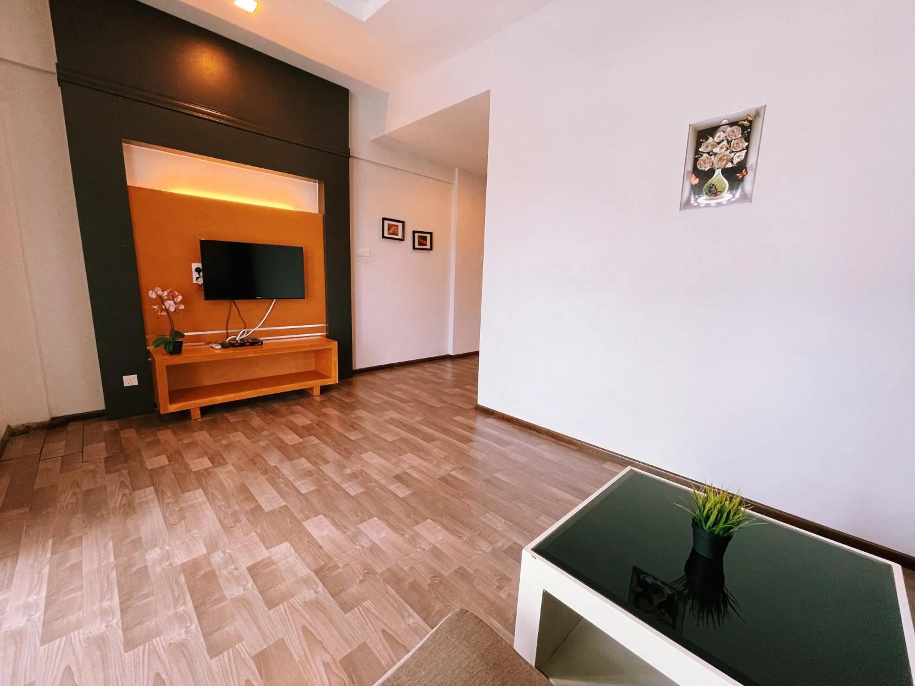 TV and multimedia in NOVA Apartment at Cameron