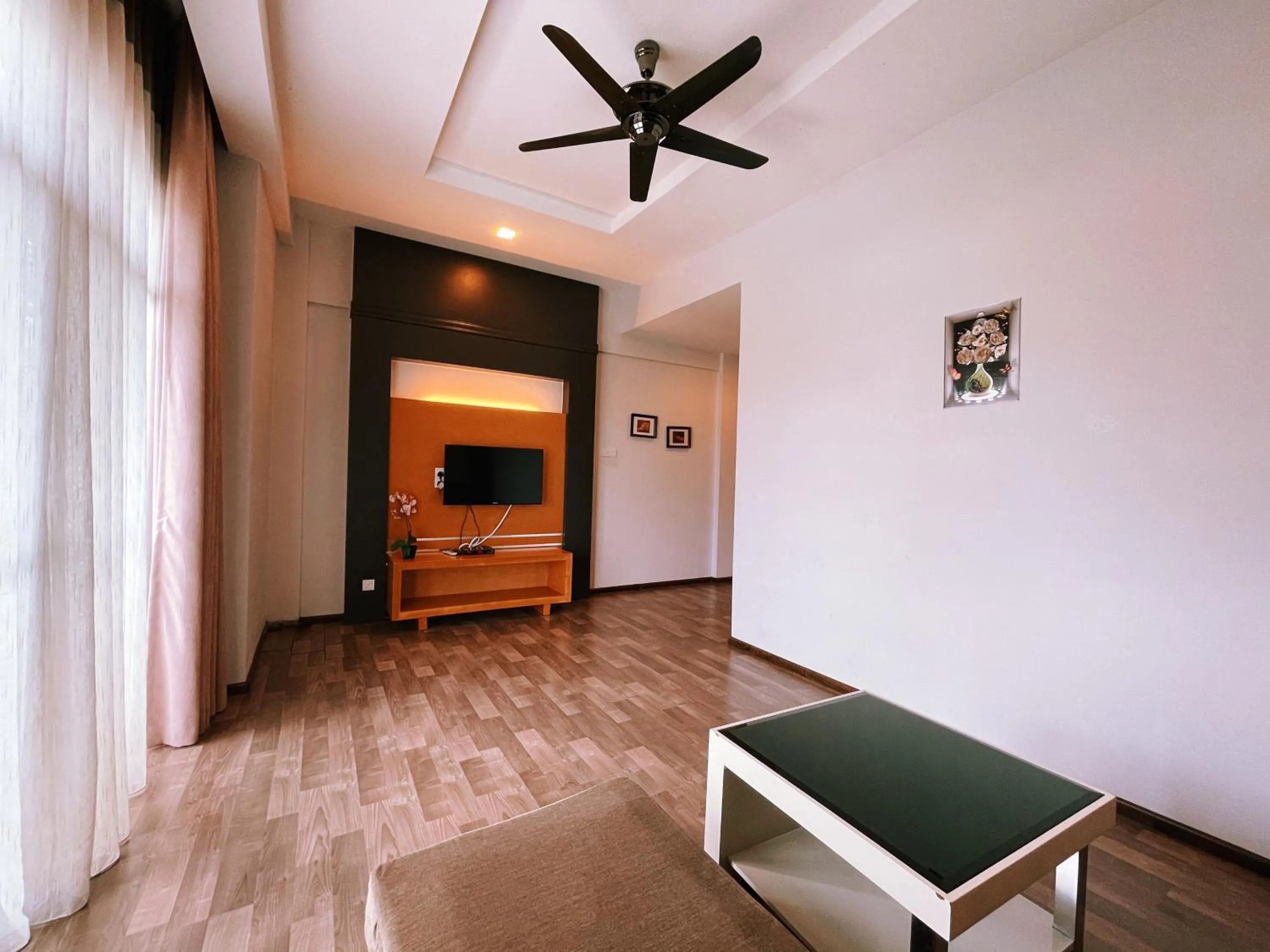 TV and multimedia in NOVA Apartment at Cameron