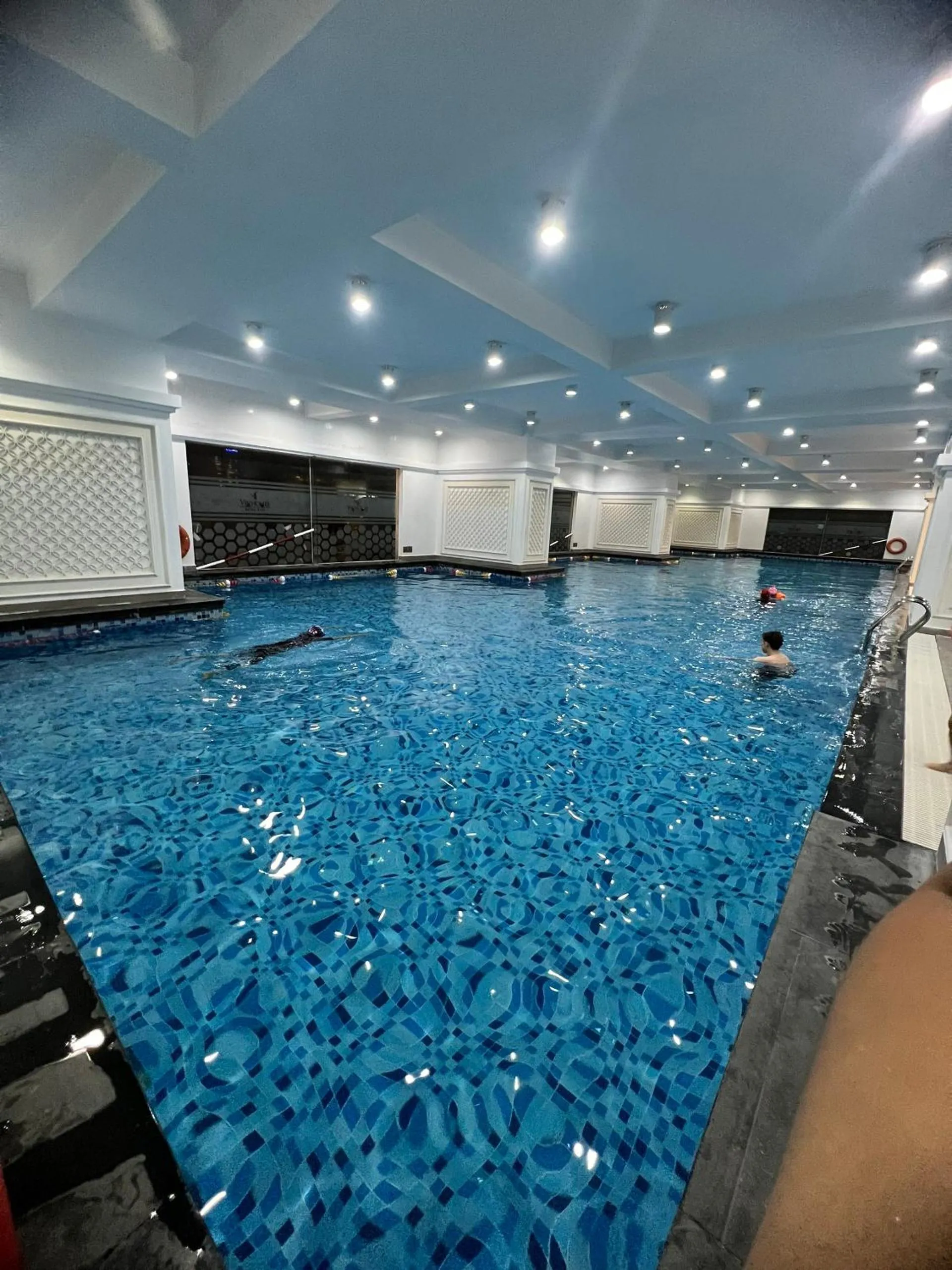 Swimming pool in Vincom Royal City 72 Nguyễn Trãi Thanh Xuân