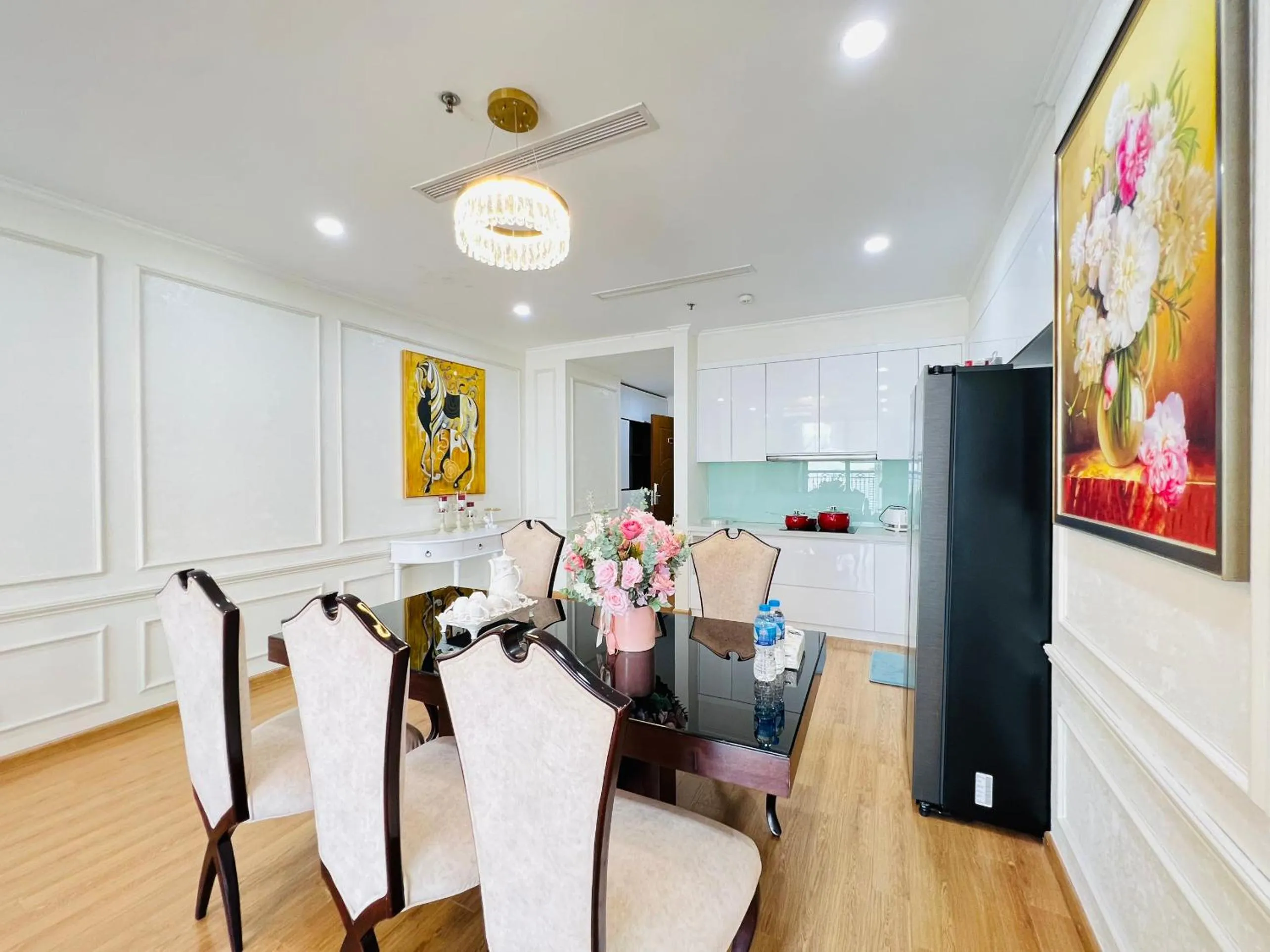 Kitchen or kitchenette in Vincom Royal City 72 Nguyễn Trãi Thanh Xuân