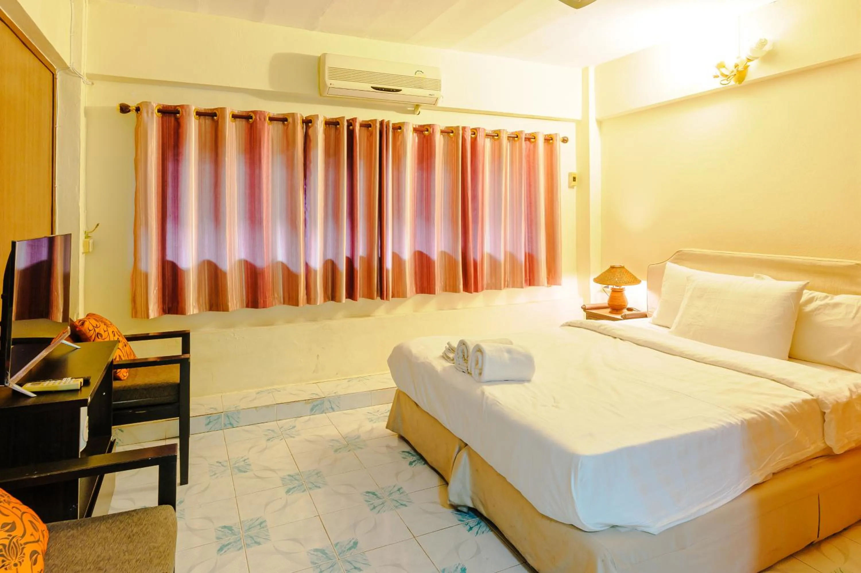 Bed in High5 Guesthouse