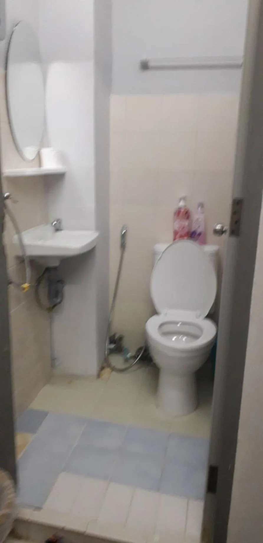 Toilet in High5 Guesthouse