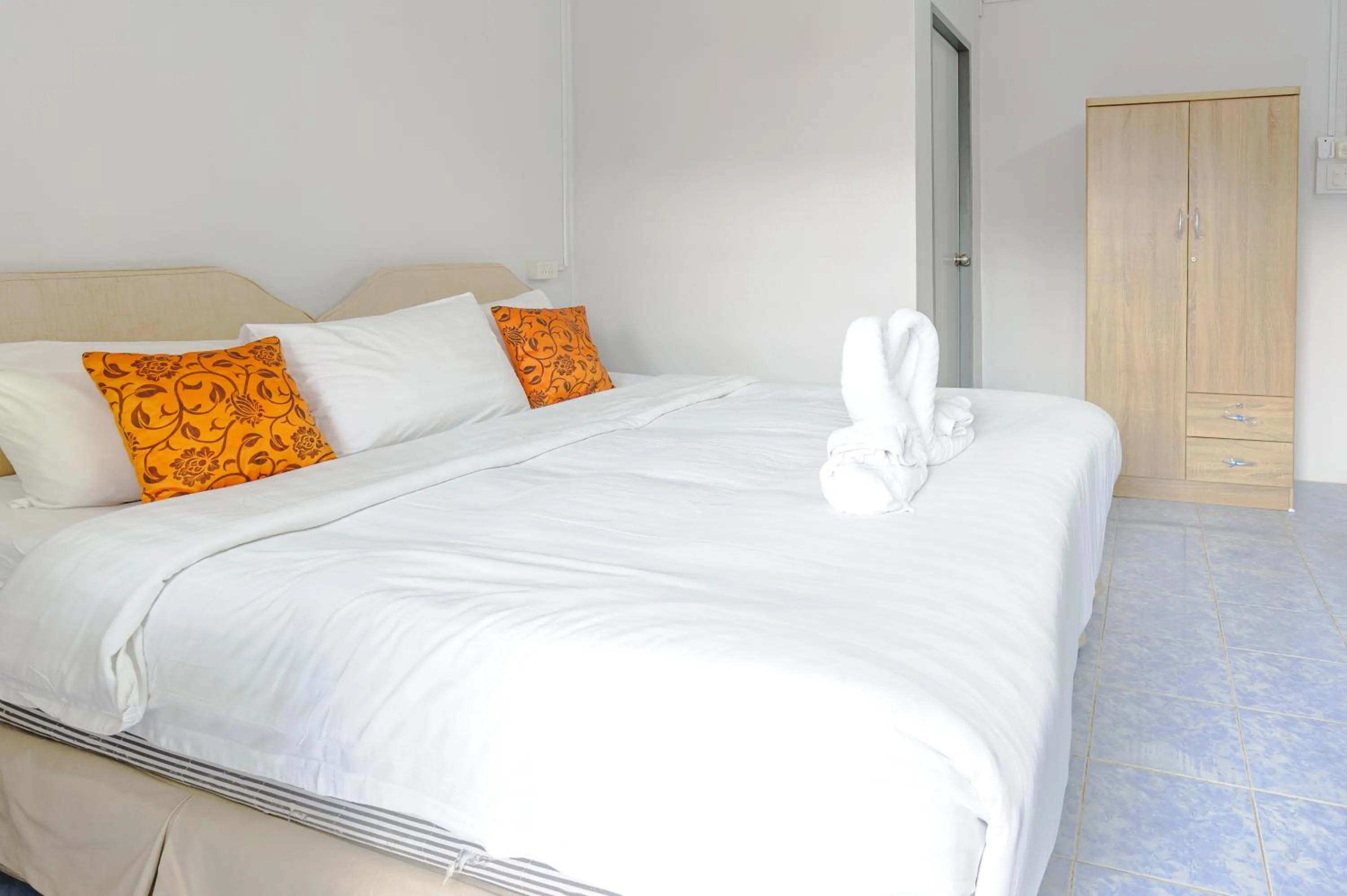 Bed in High5 Guesthouse