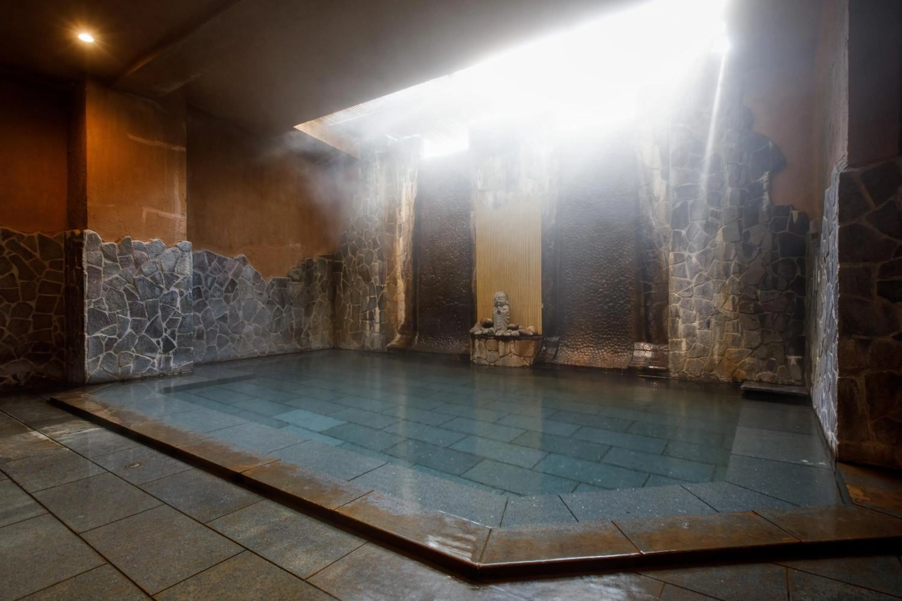 Public Bath in Yukyo no Hibiki Yusai