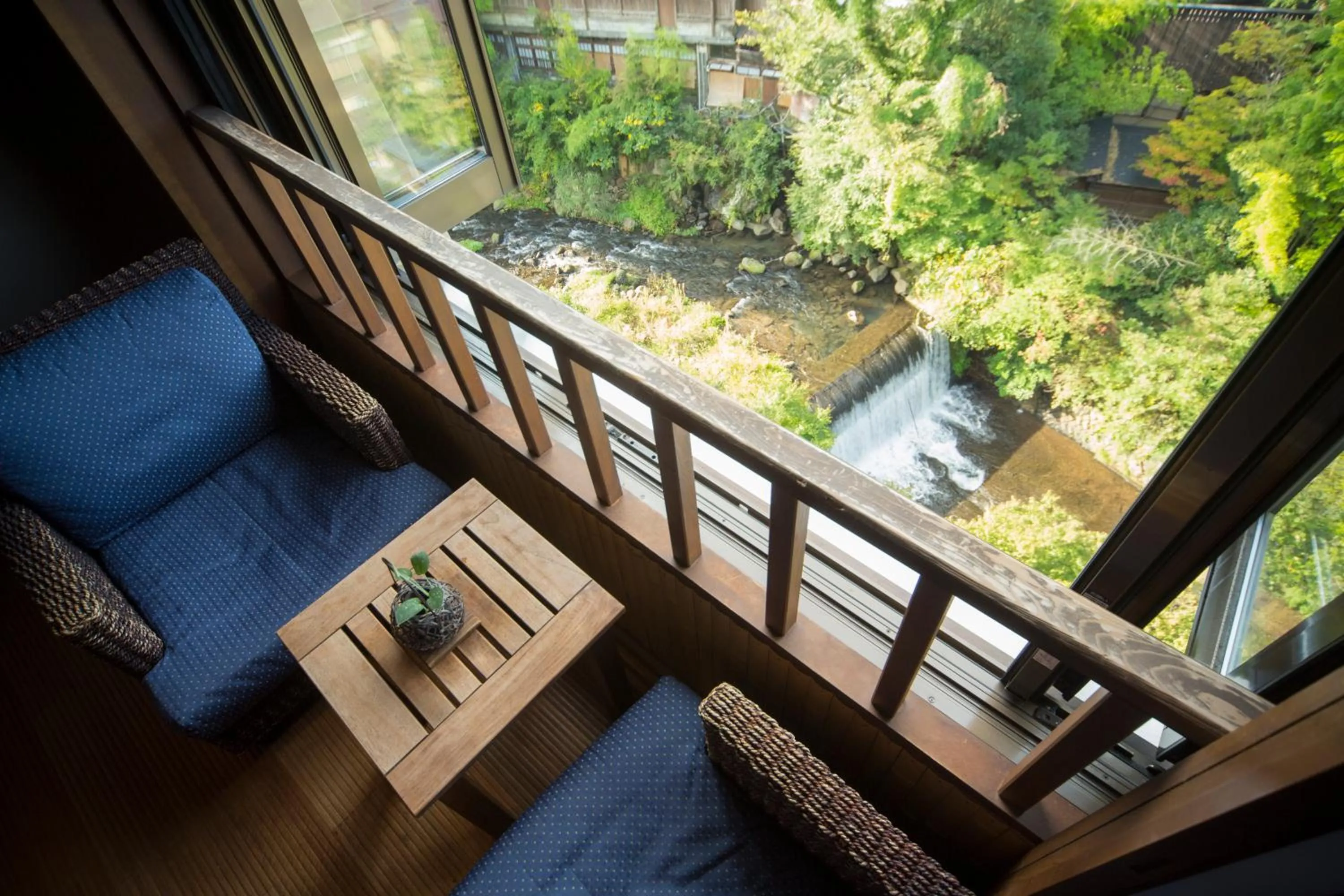 View (from property/room) in Yukyo no Hibiki Yusai