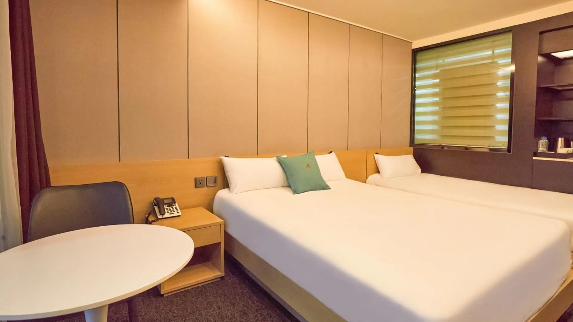 Bed in Chuncheon Eston Hotel