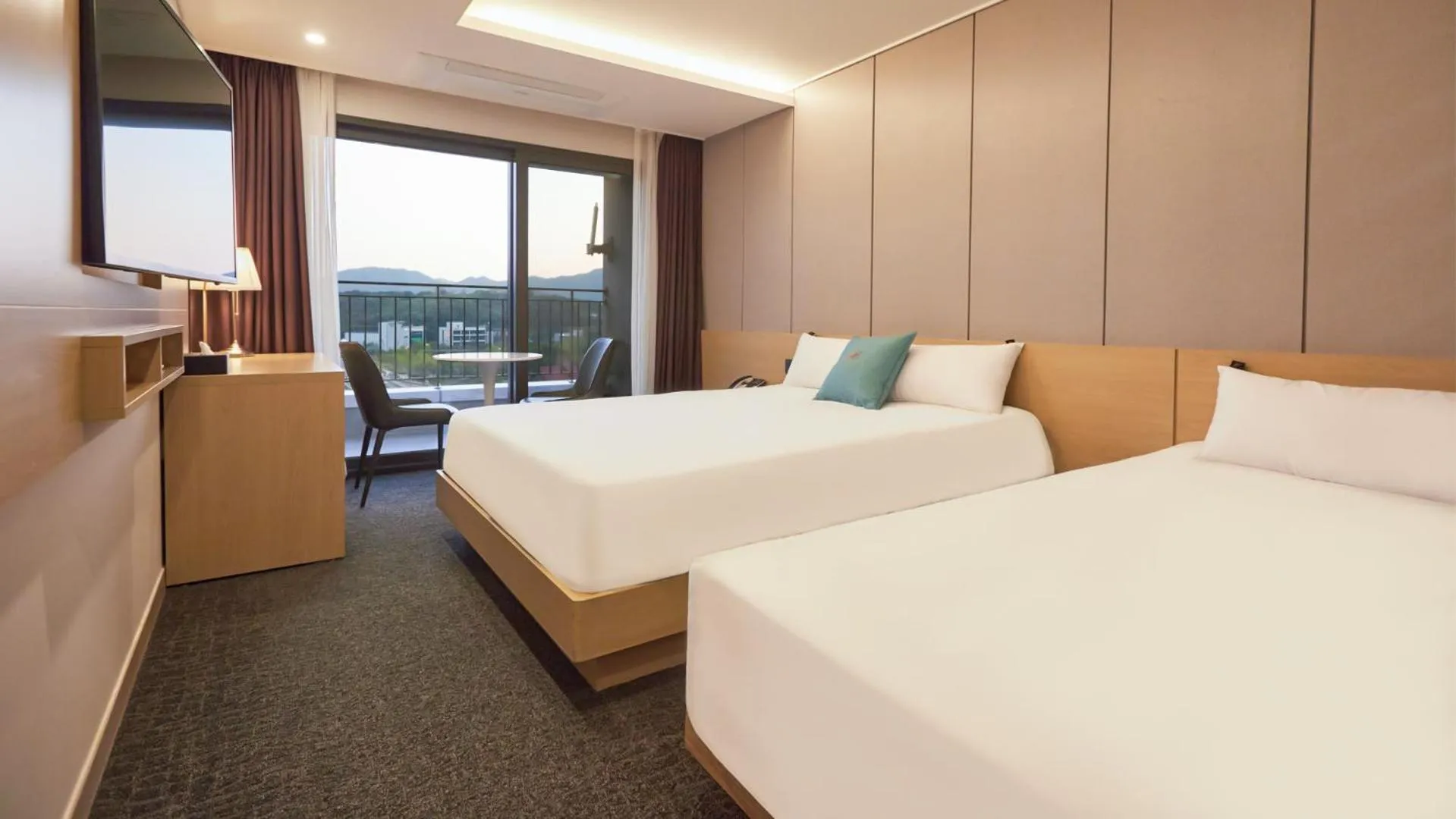 Bed in Chuncheon Eston Hotel