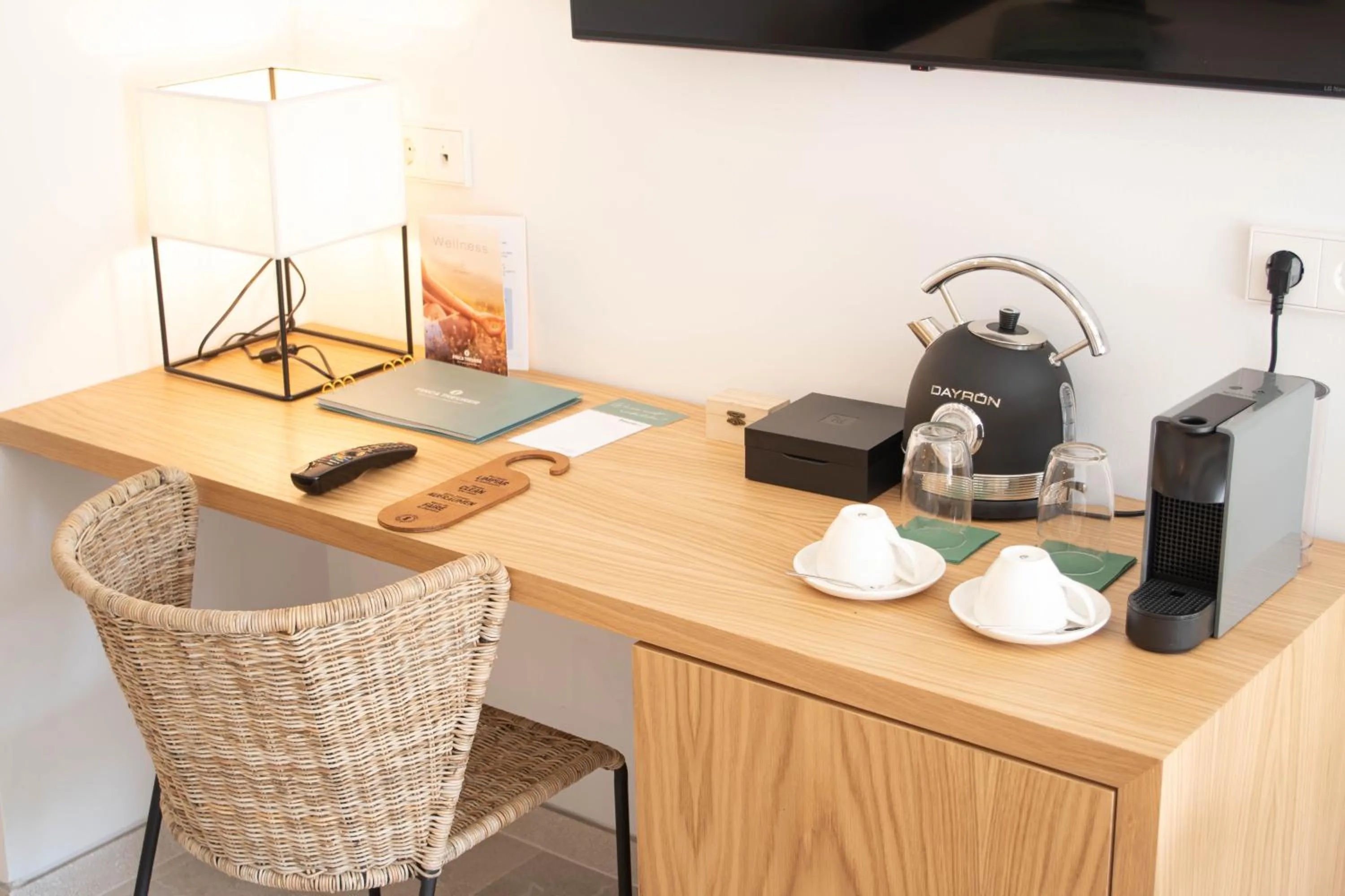 Coffee/tea facilities in Fincahotel Treurer - Olive Grove & Grand House - Adults Only