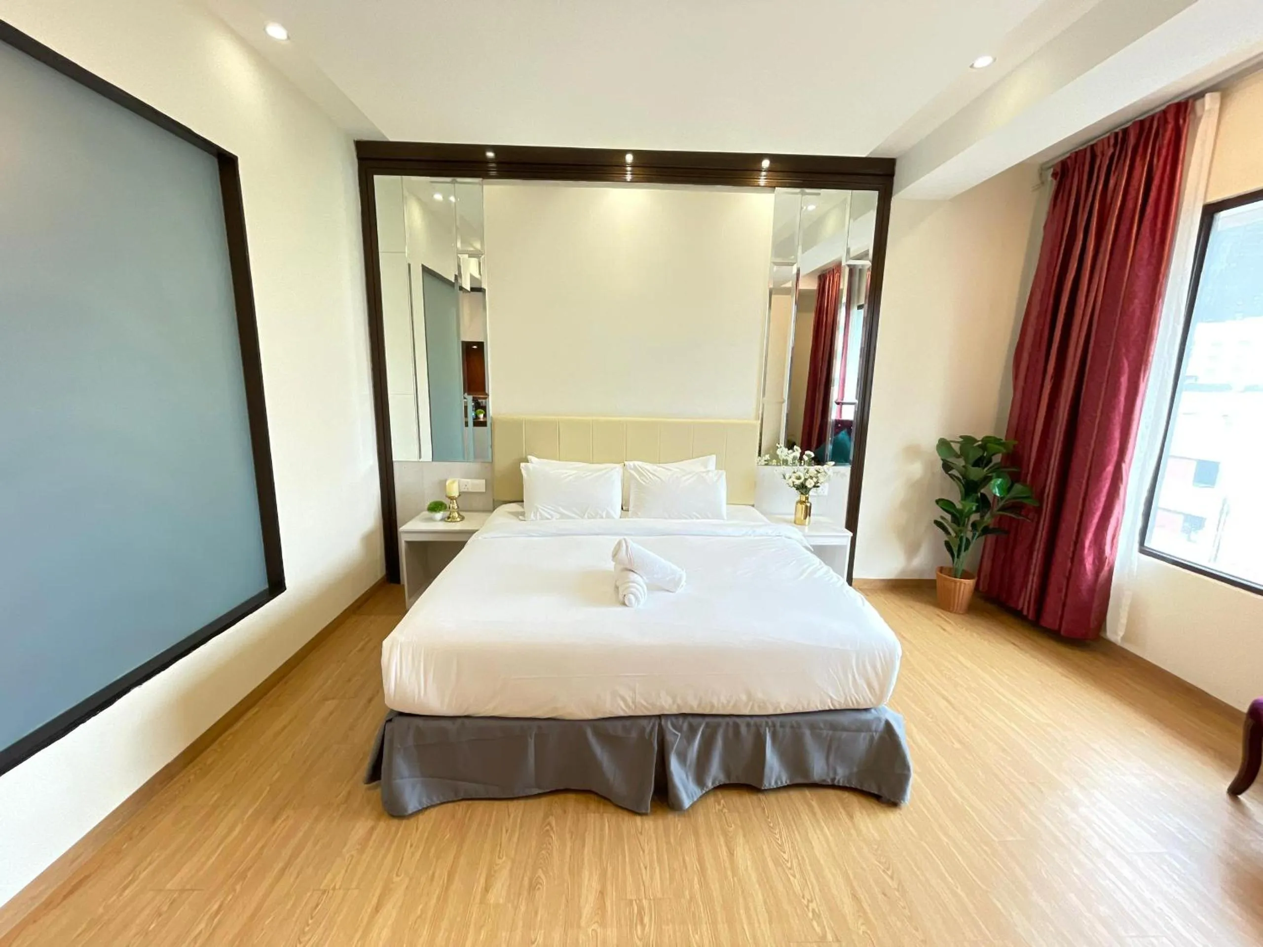 Bedroom, Bed in Kingston Hotel - Jalan Tuanku Abdul Rahman