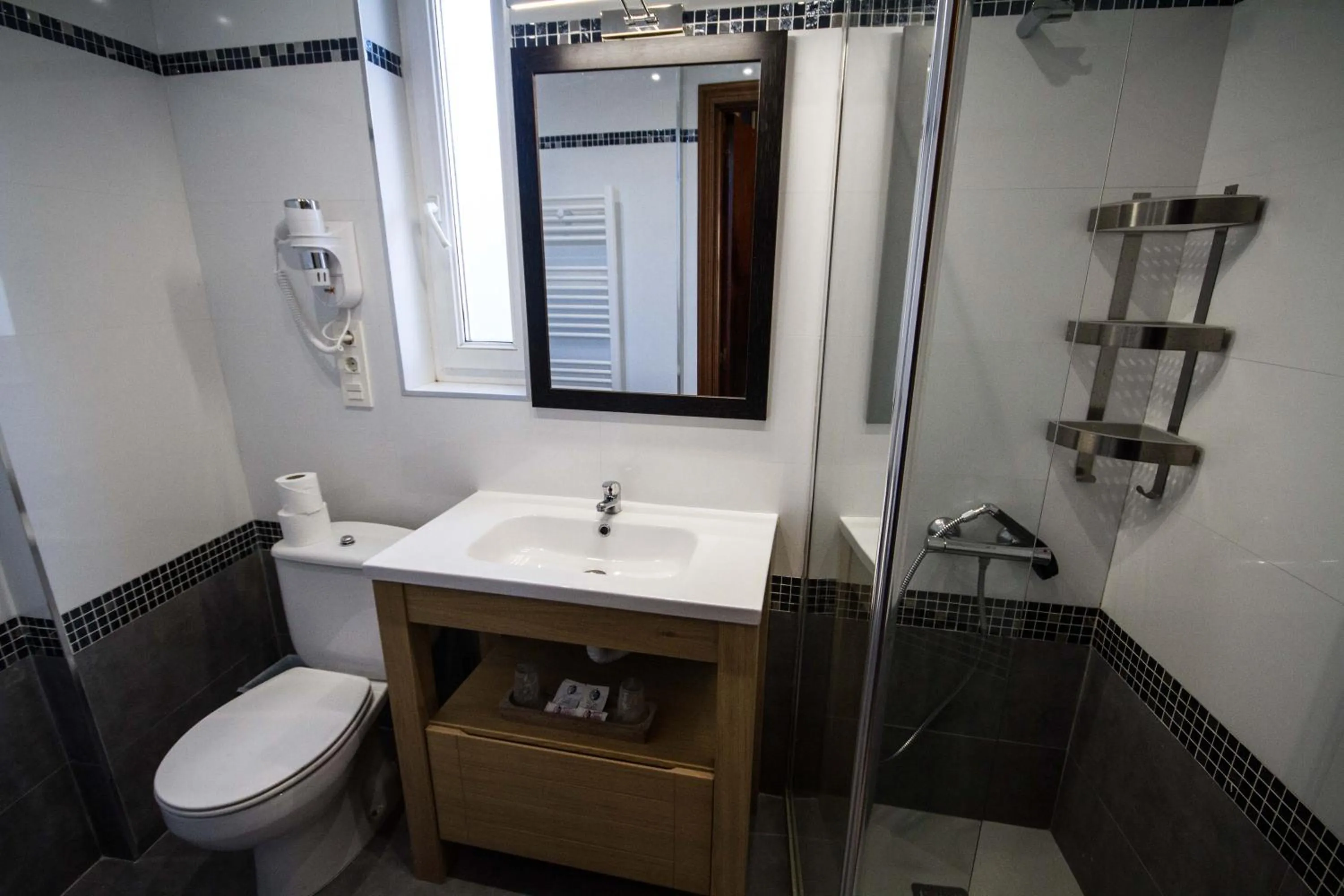 Bathroom in Hotel Ria de Bilbao