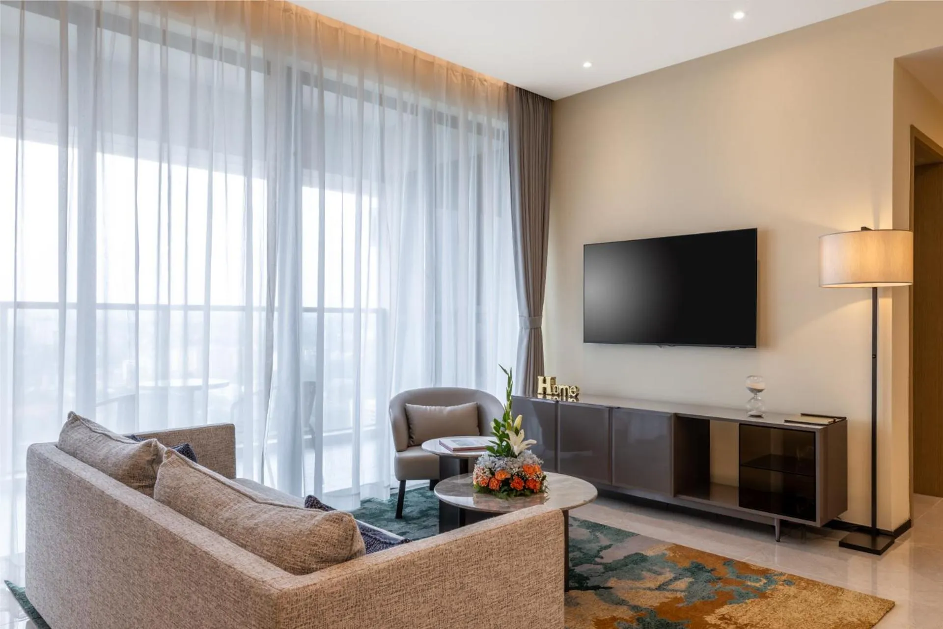 TV and multimedia in Pan Pacific Serviced Suites Nairobi