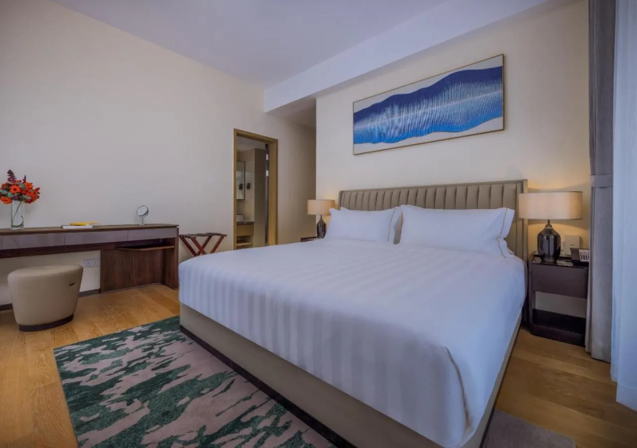 Bedroom, Bed in Pan Pacific Serviced Suites Nairobi