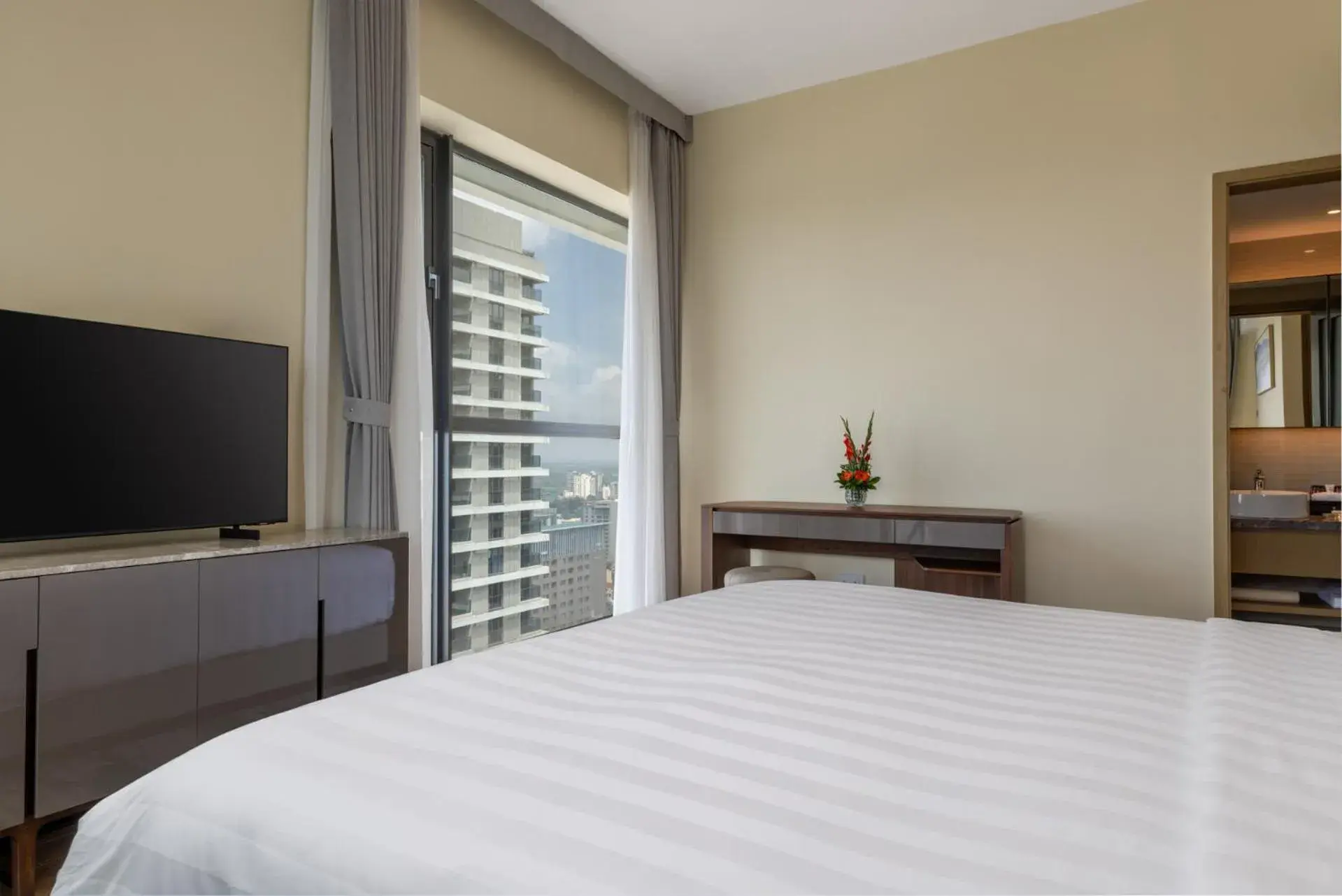 Bedroom, Bed in Pan Pacific Serviced Suites Nairobi Bedroom, Bed in Pan Pacific Serviced Suites Nairobi