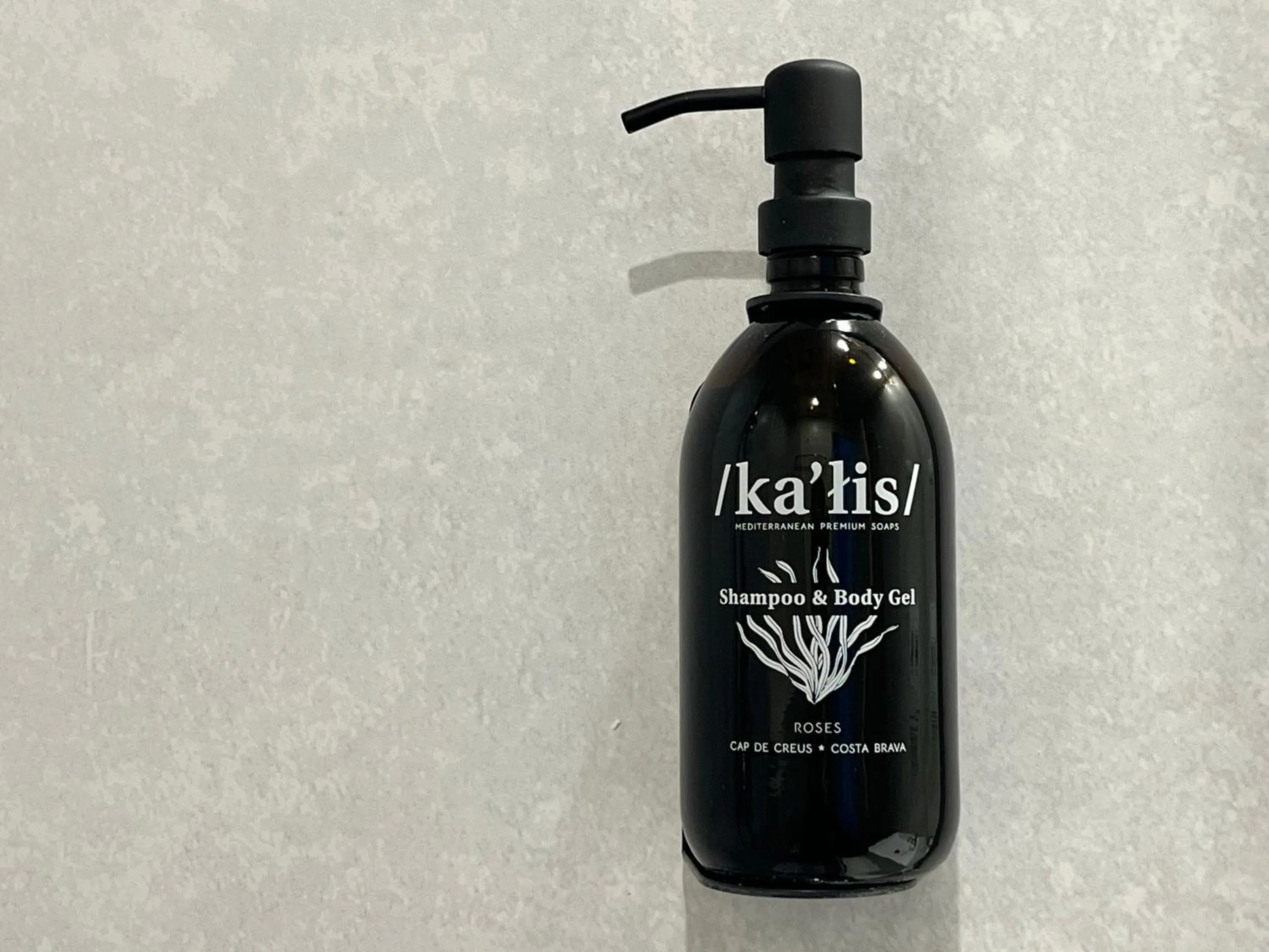 Bathroom in Hostal ROM Familiar