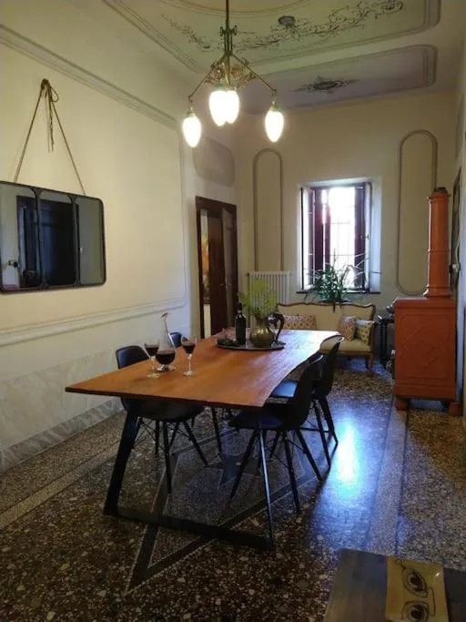 Palazzo Policreti Negrelli Aviano