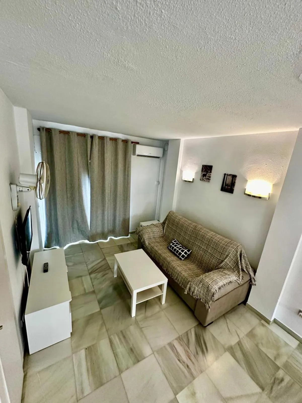 Bedroom, Bed in Apartamentos Las Rosas de Capistrano