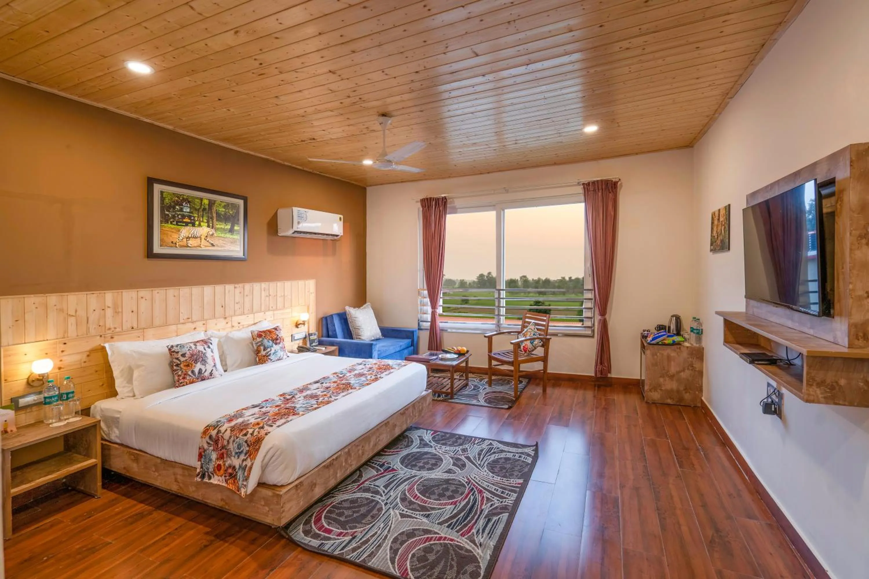Bedroom, Bed in ANANTUM GATEWAY RESORTS