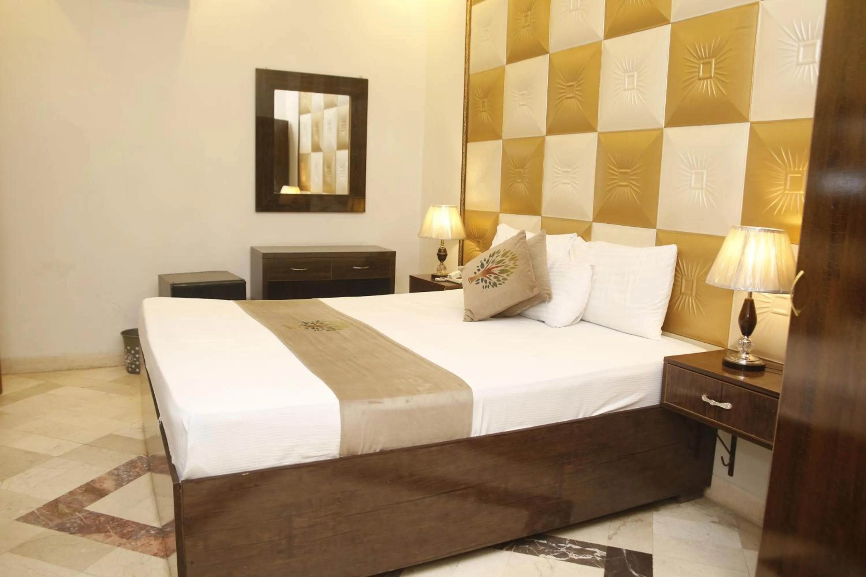 Bed in Park View Hotel Gulberg