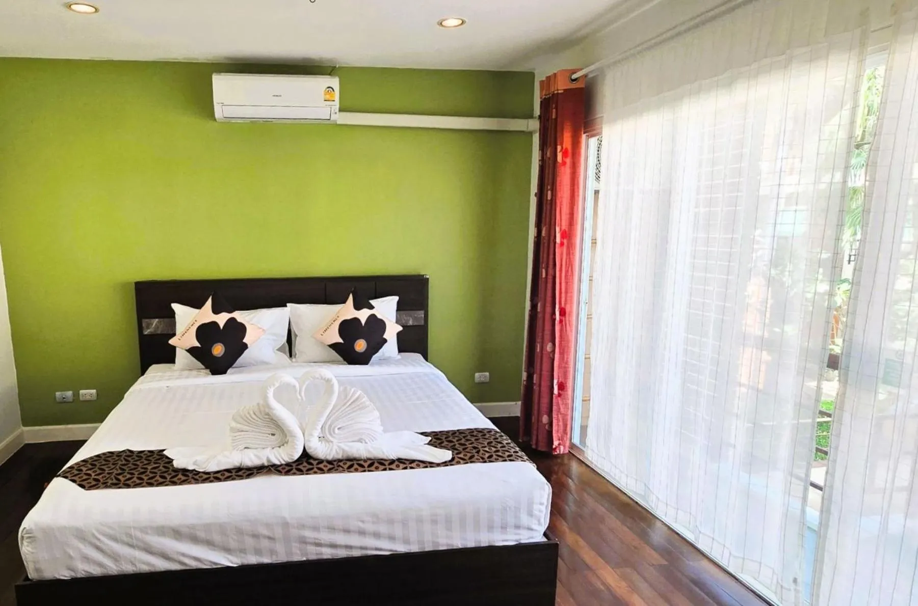 Bed in Sea Boss Homestay