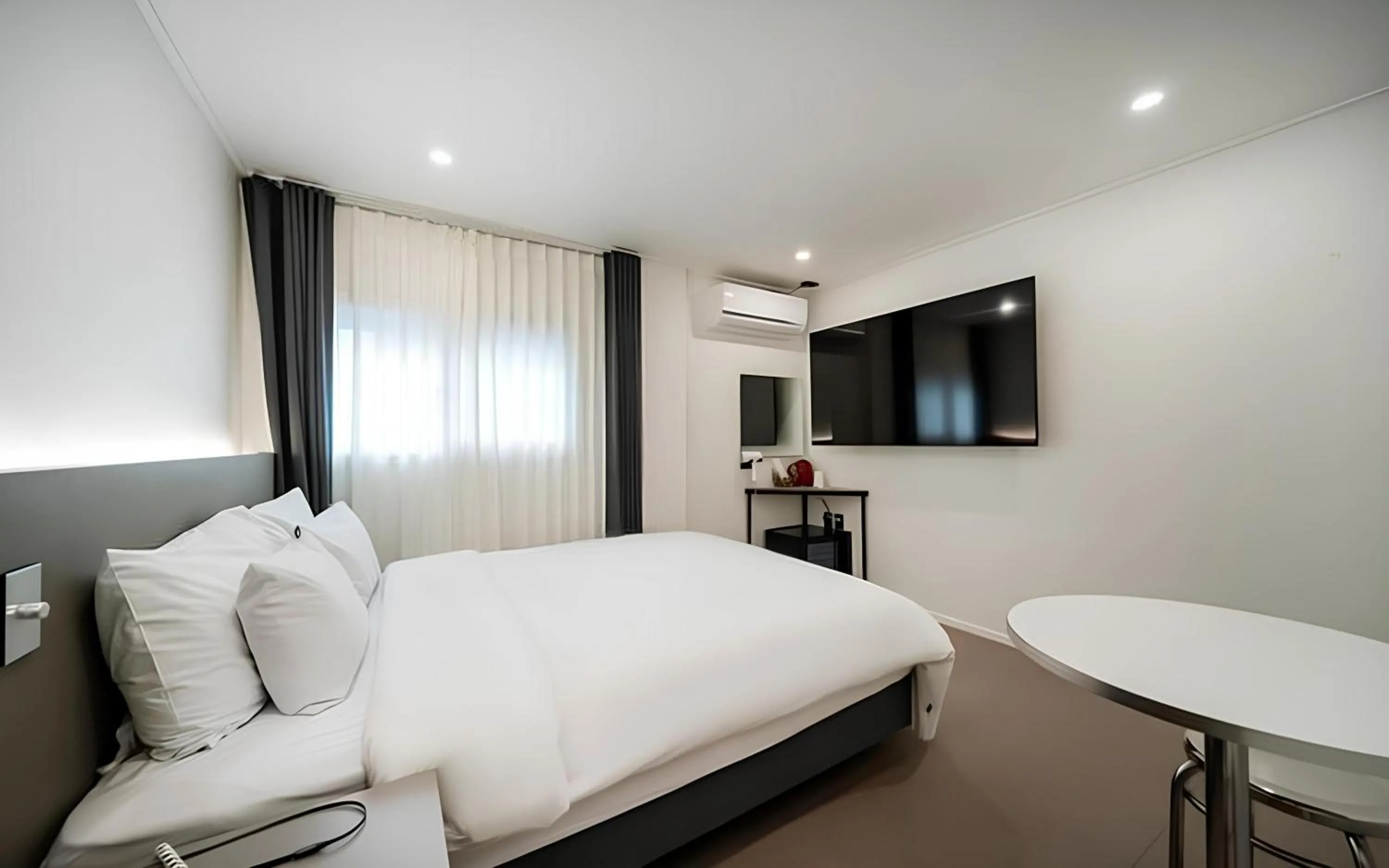 Area and facilities, Bed in Songdo The Seoleim Hotel Stay