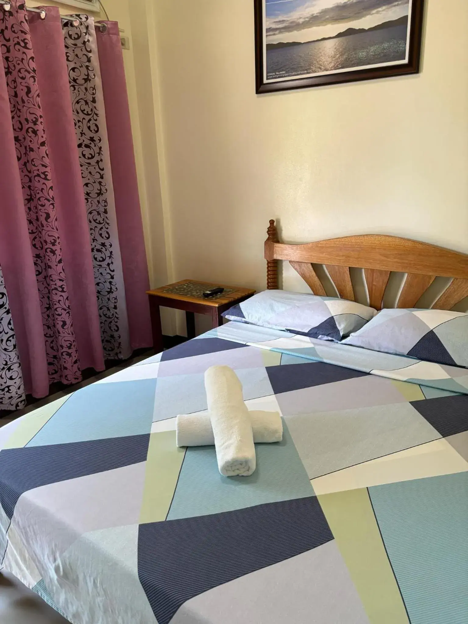 Bed in DIAKOPES INN Bed in DIAKOPES INN