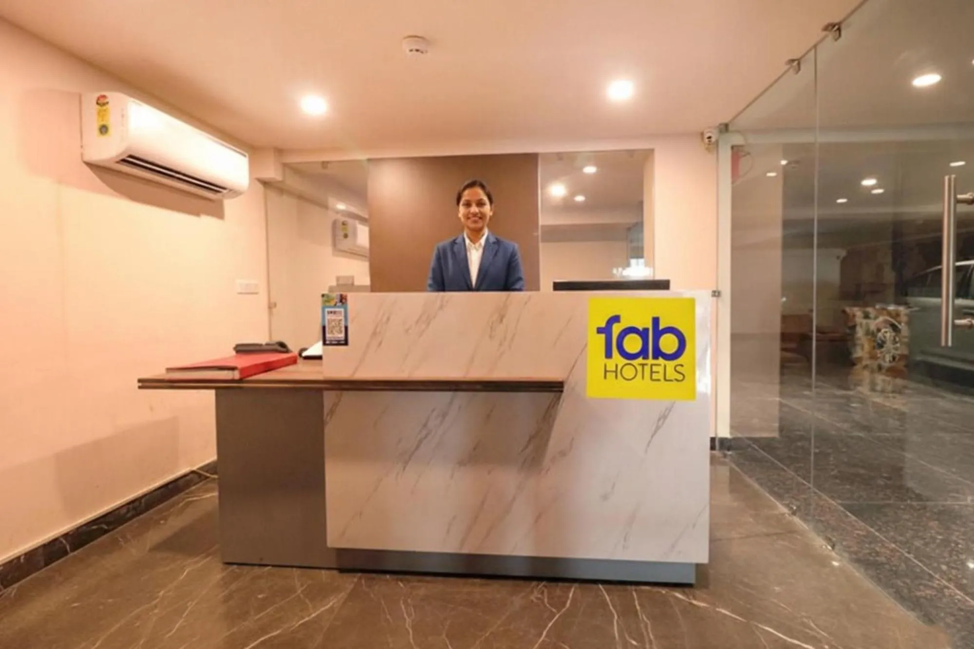 Lobby or reception in Oriva Shanit