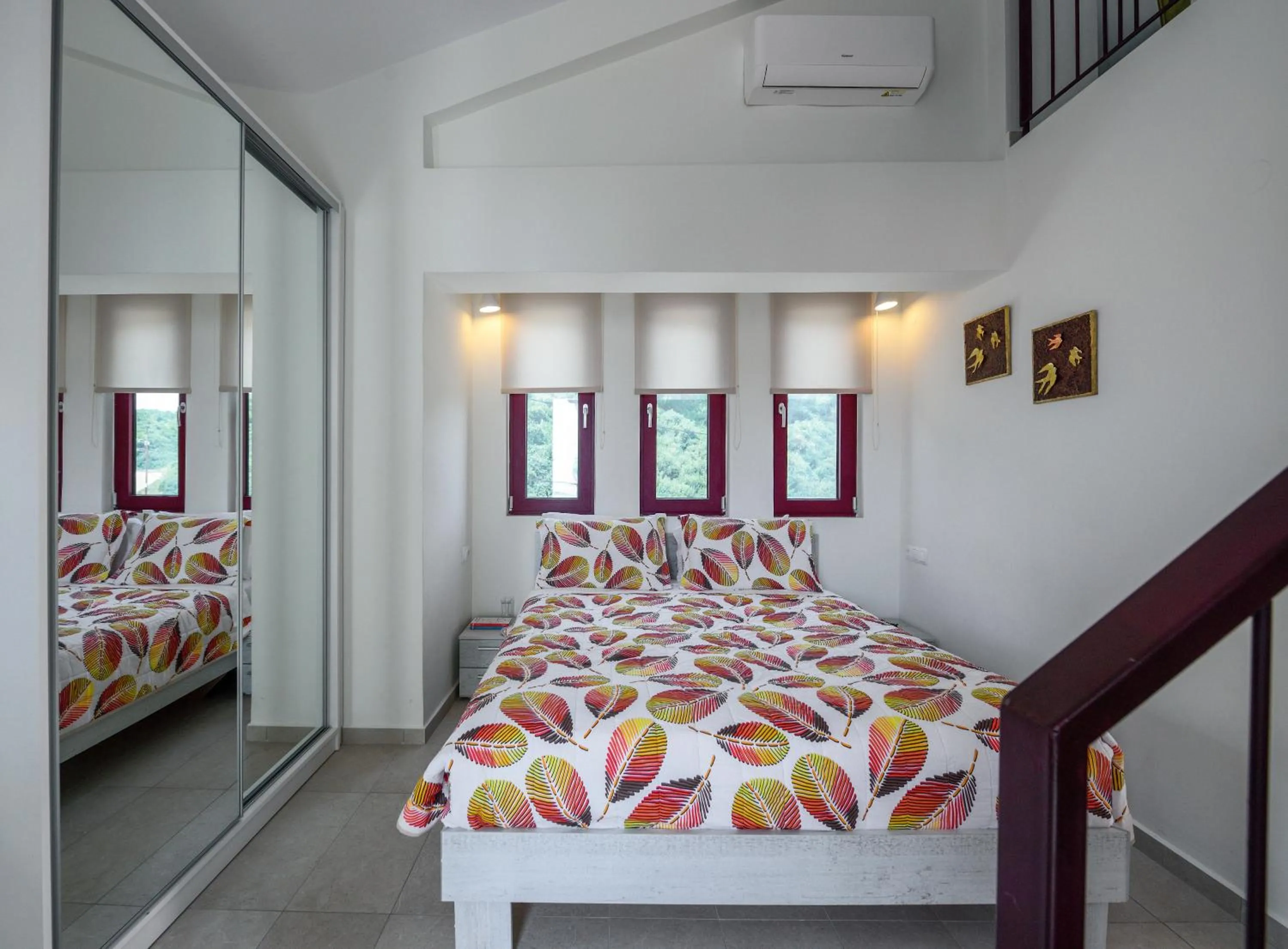 Bed in Elpiniki Luxury Rooms