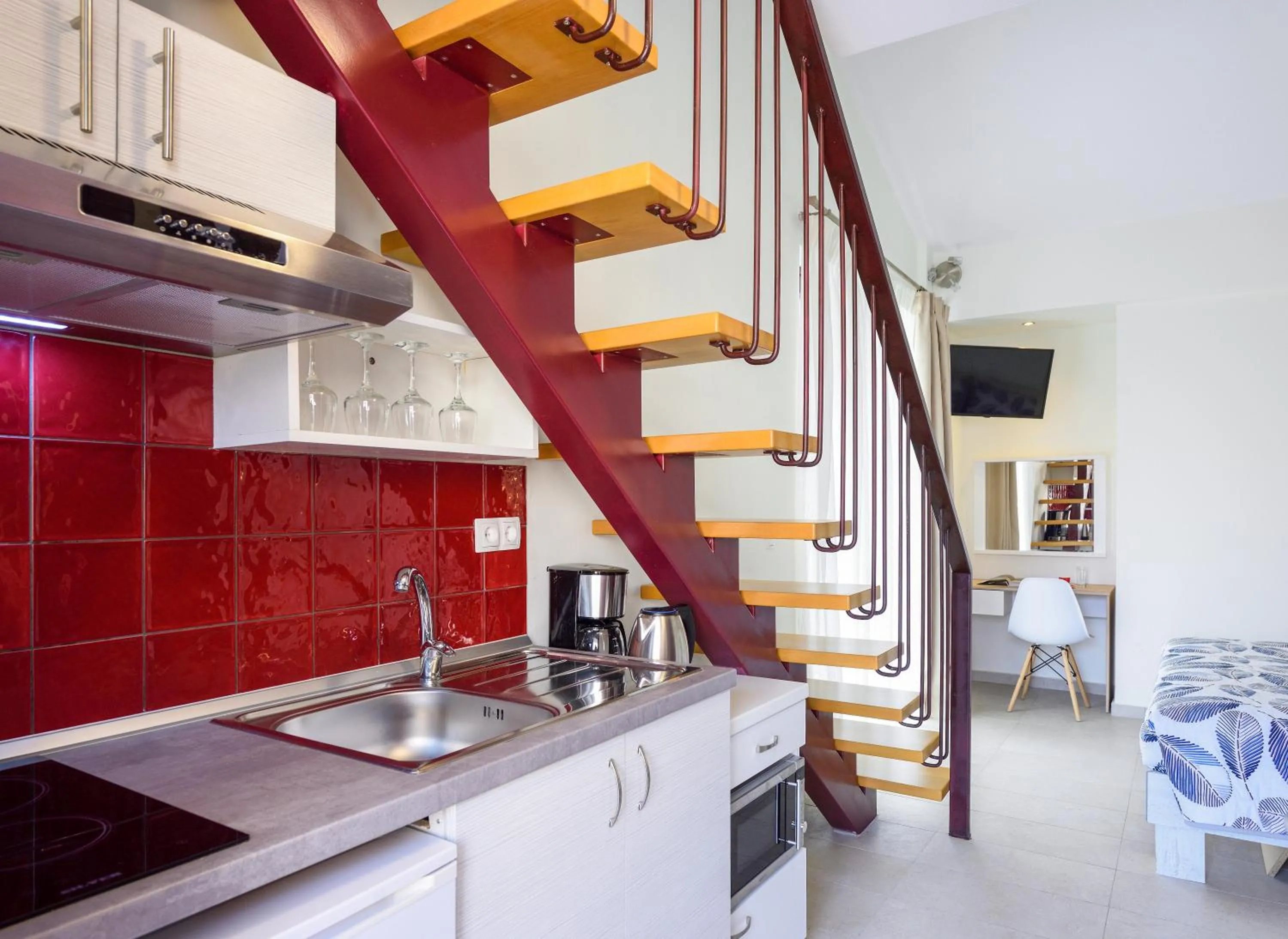 Kitchen or kitchenette in Elpiniki Luxury Rooms