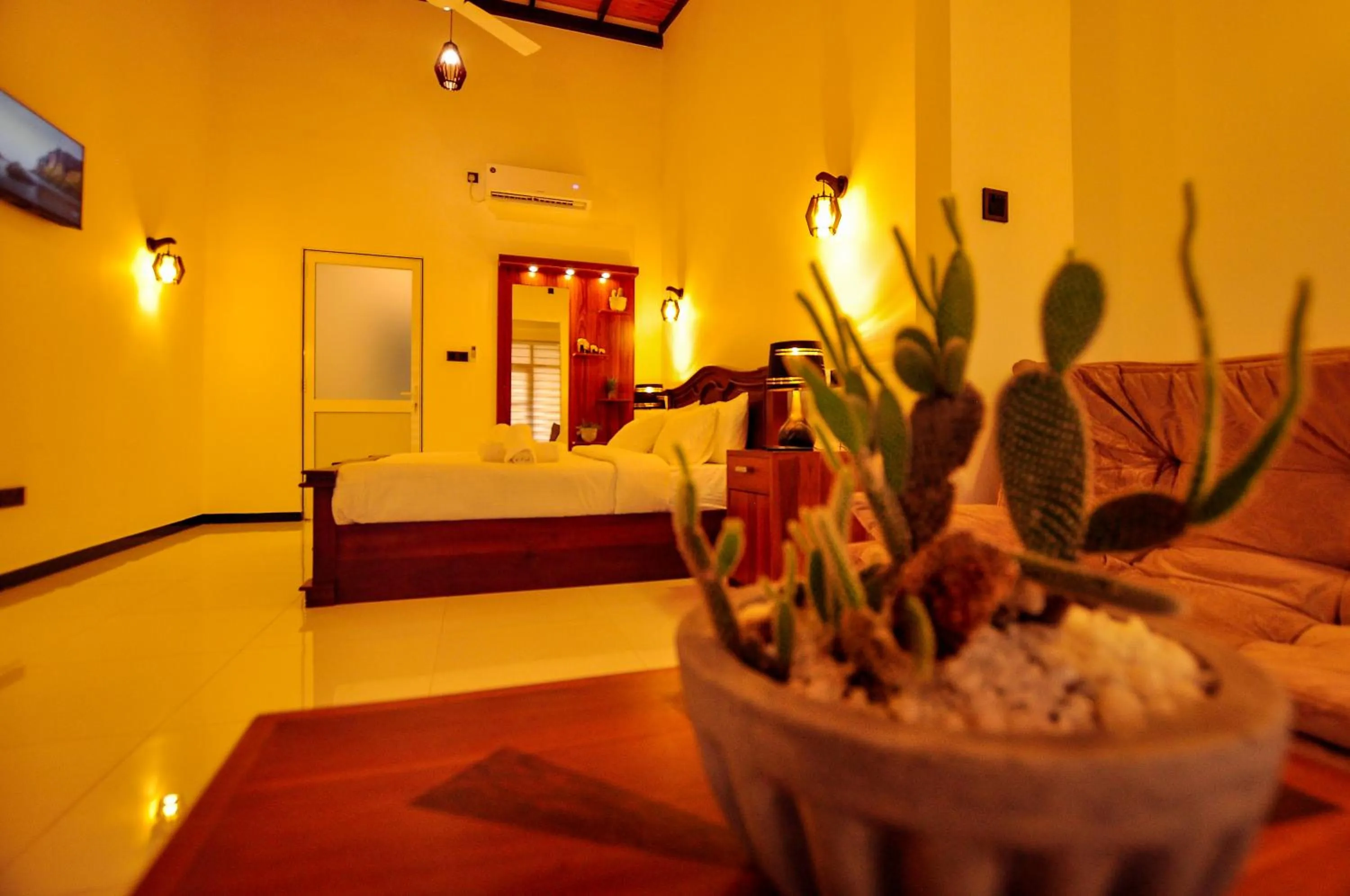 Bed in Sachinro Hotel Mirissa