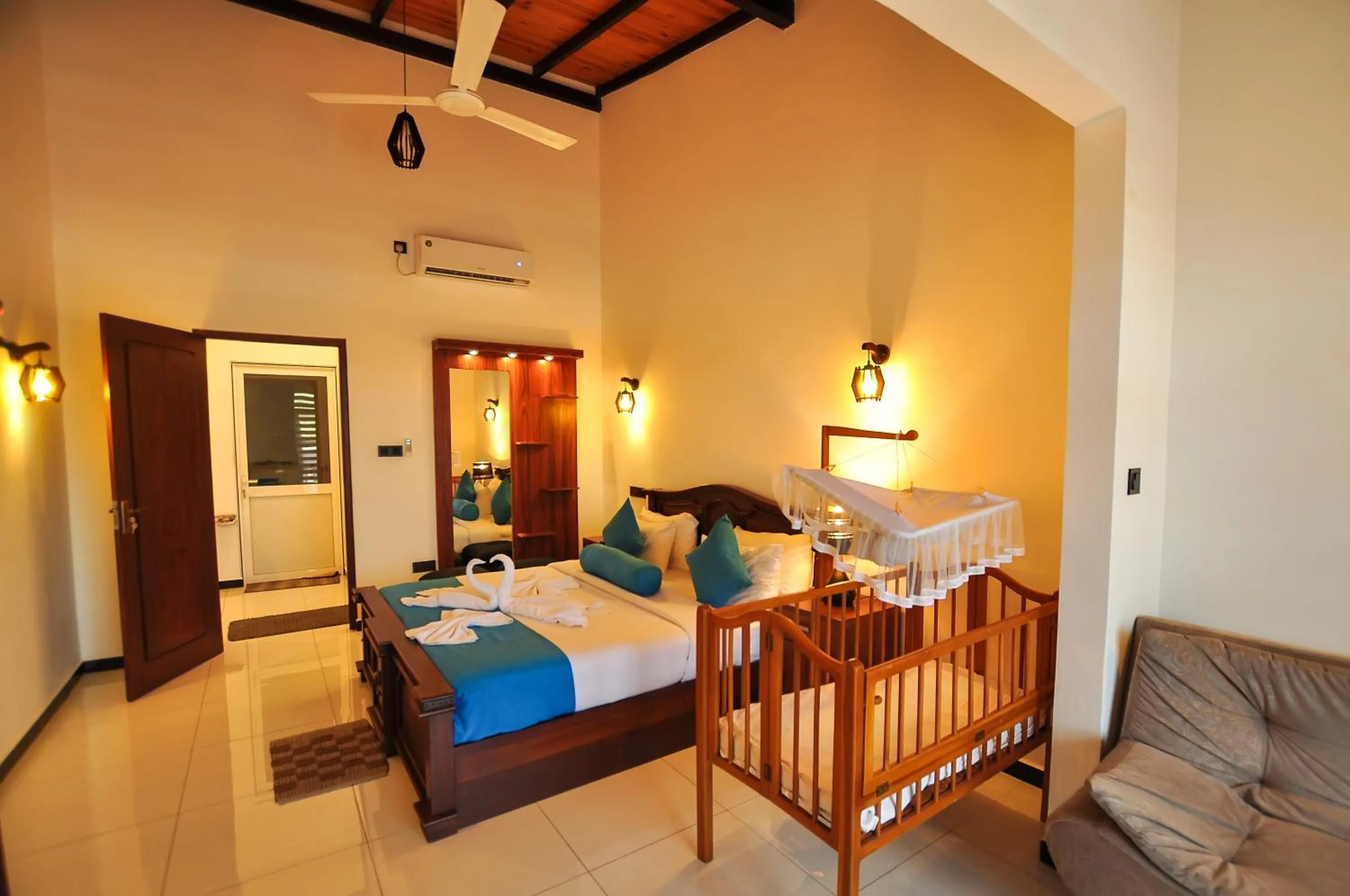 Bedroom, Bed in Sachinro Hotel Mirissa