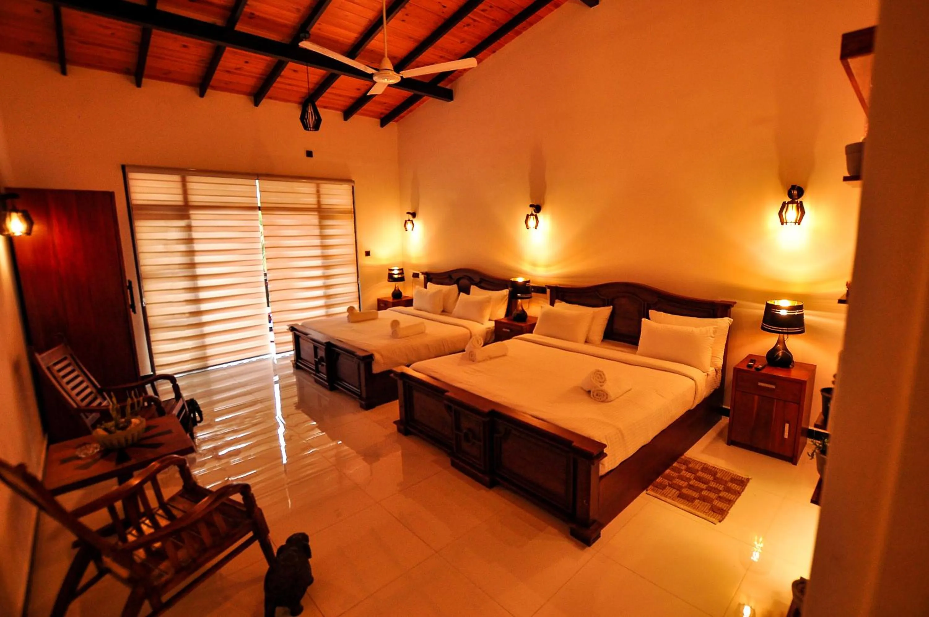 Bed in Sachinro Hotel Mirissa