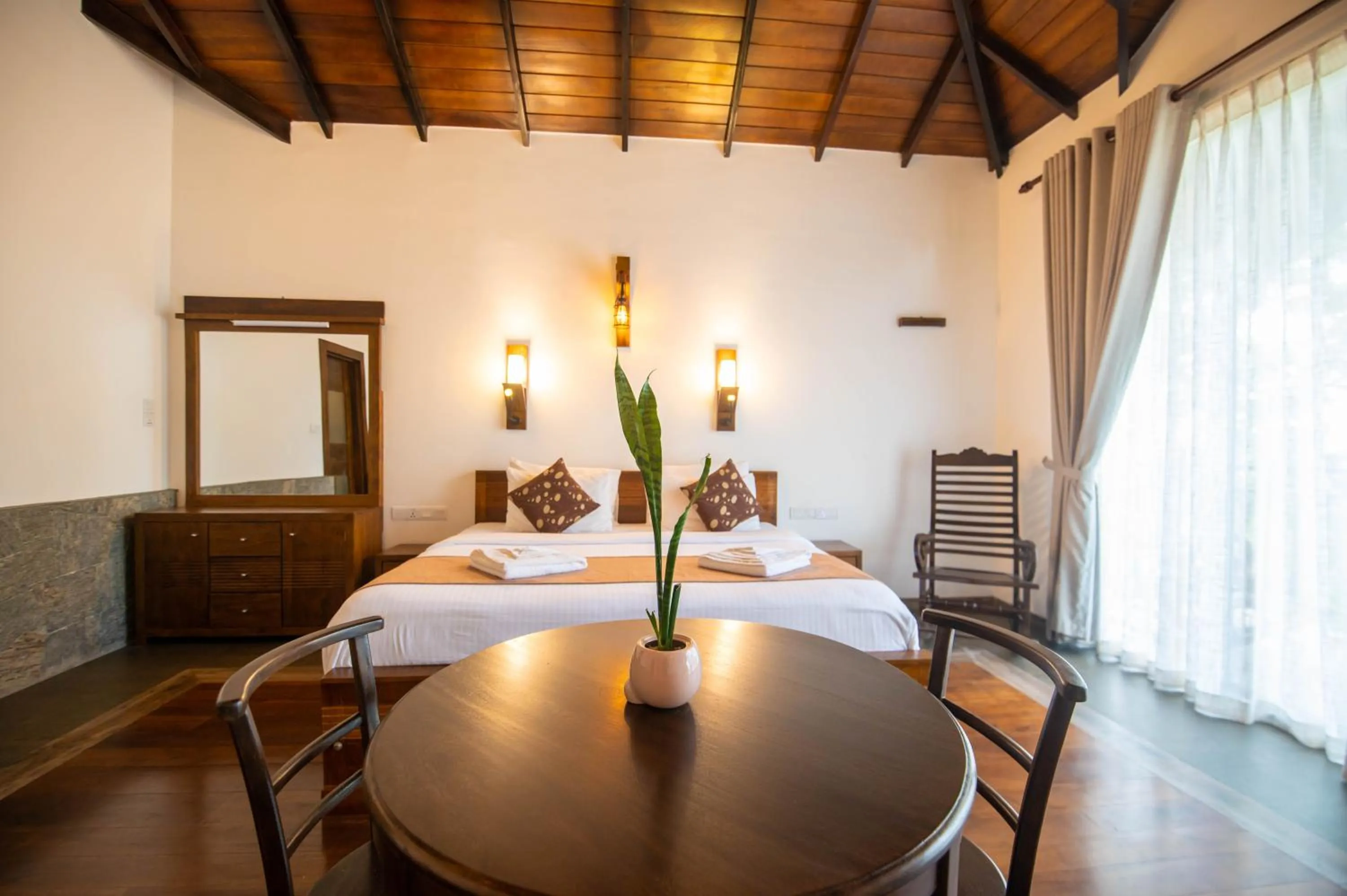 Bedroom, Bed in Grand Argyle Resort