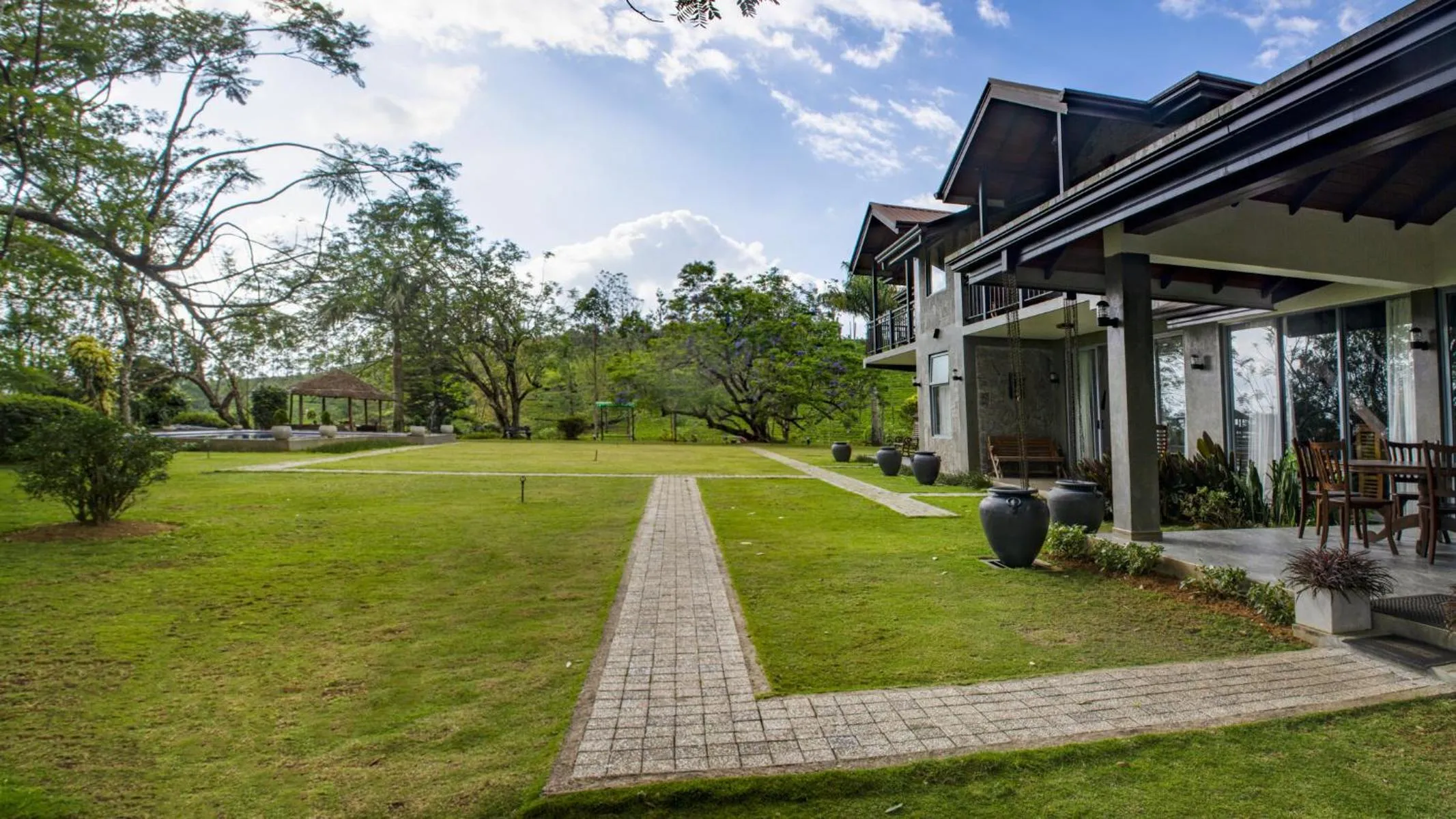 Property building in Grand Argyle Resort