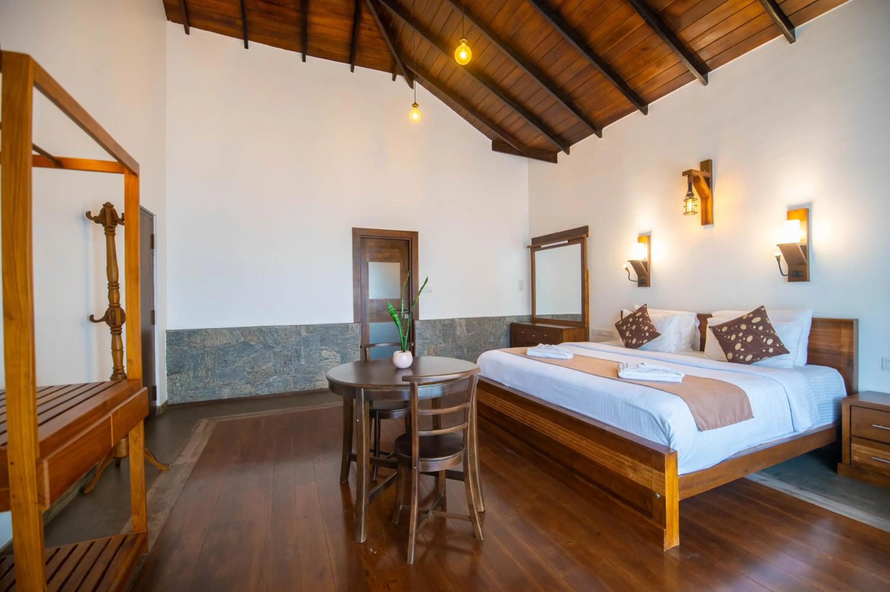 Photo of the whole room, Bed in Grand Argyle Resort