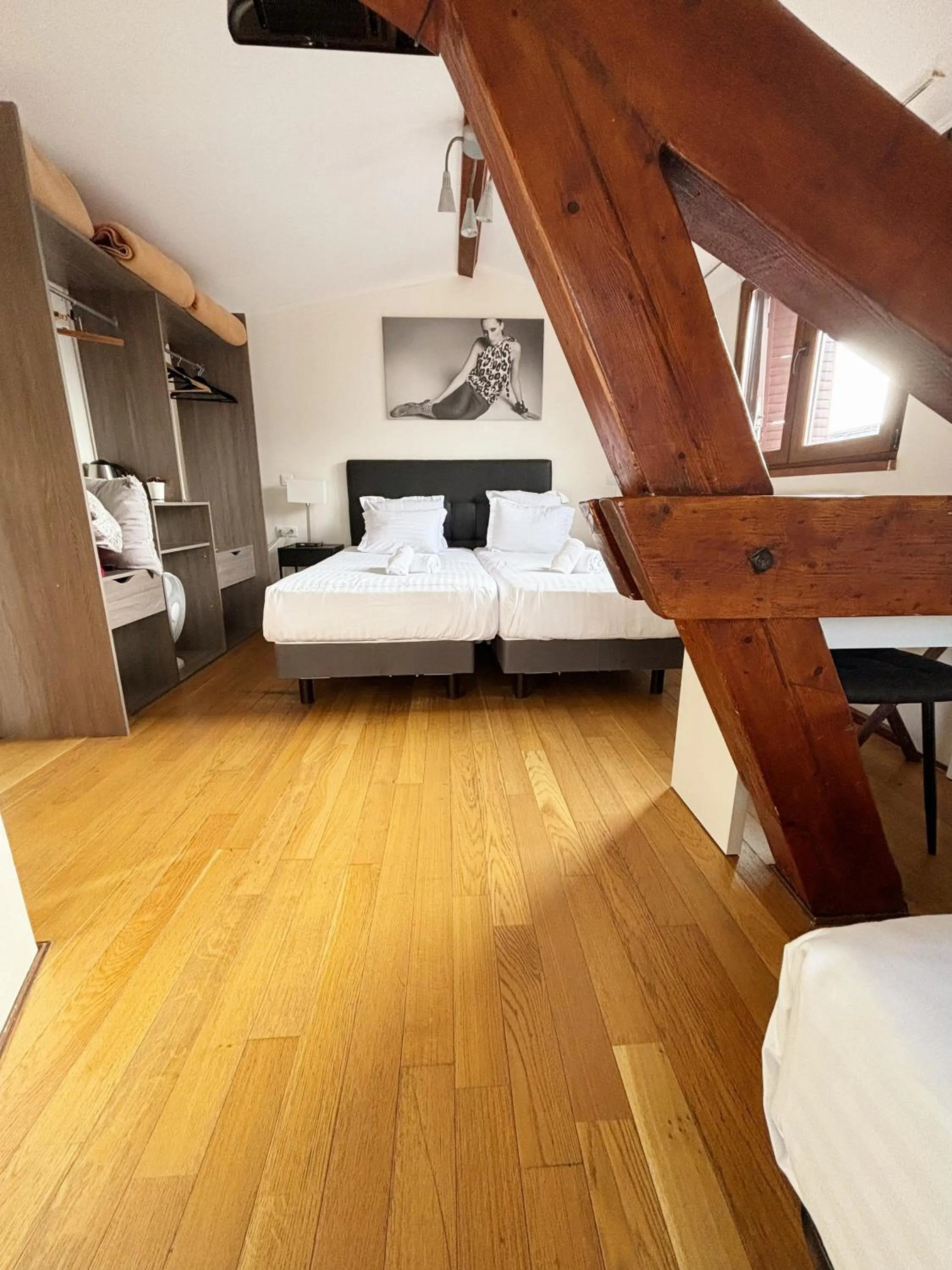 Bed in Hotel Le Divona "au coeur de Divonne"